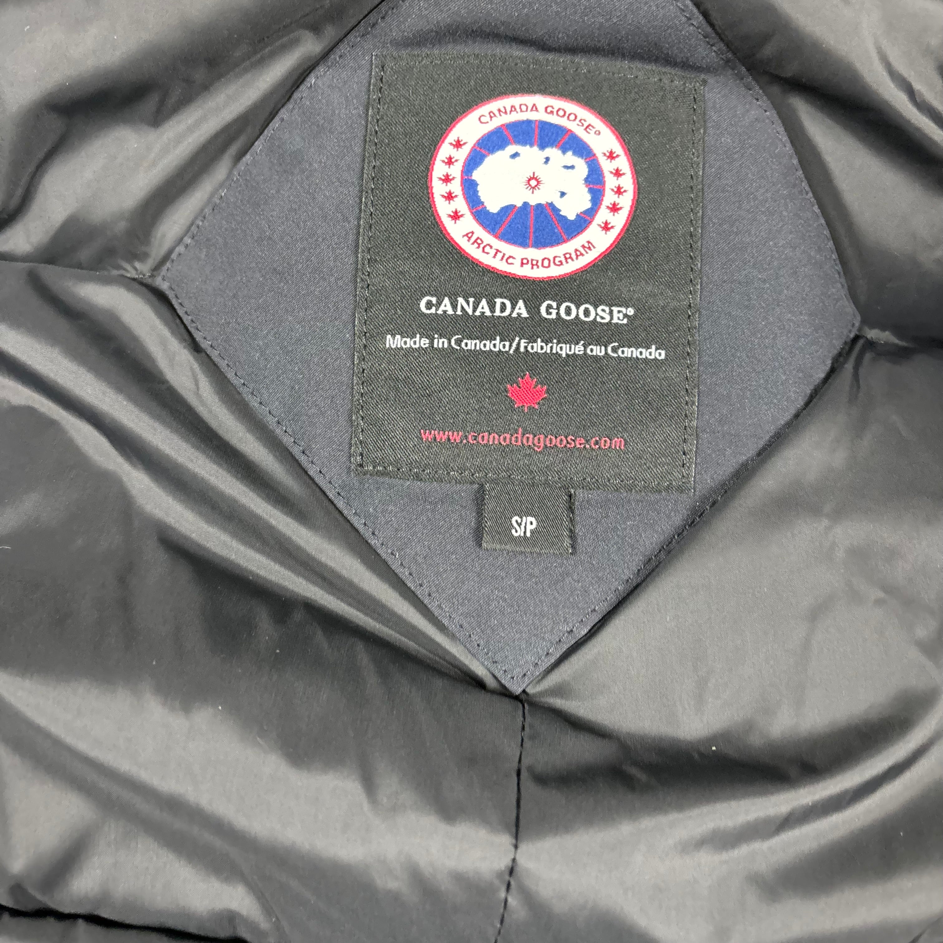 CANADA GOOSE CHATEAU PARKA - SMALL