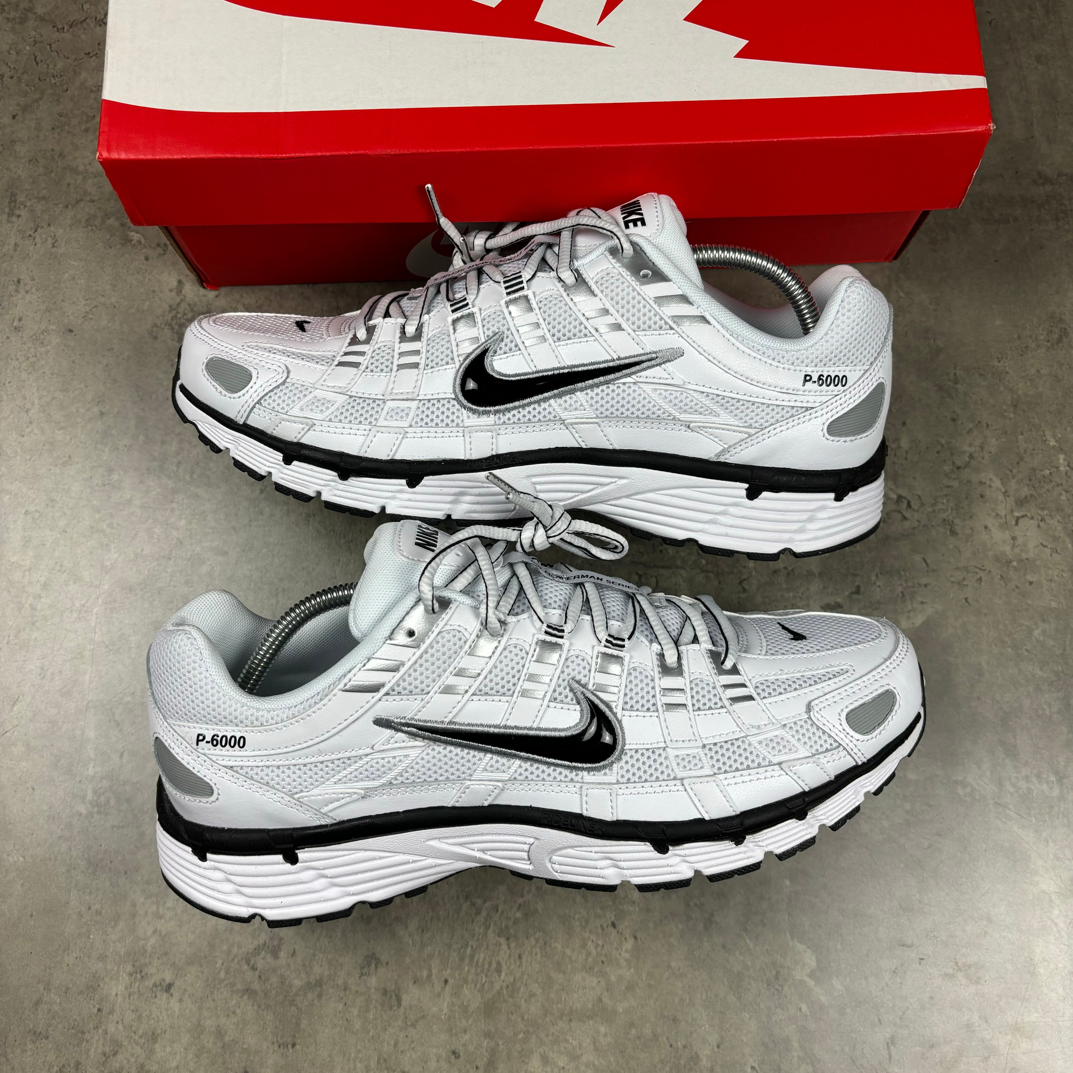 NIKE P-6000 TRAINERS - WHITE/BLACK
