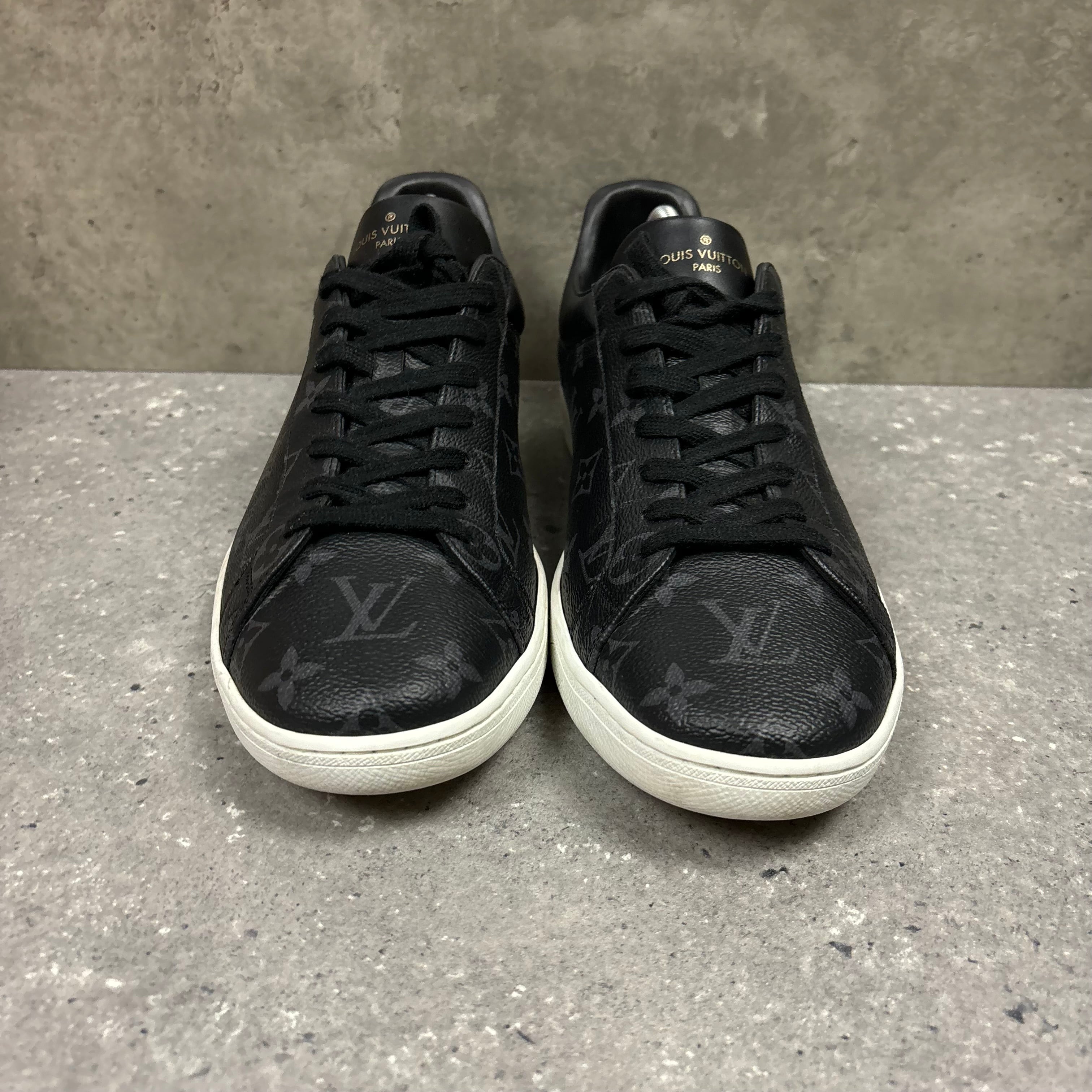 LOUIS VUITTON LUXEMBOURG - EU 43.5 (FITS UK 10.5)