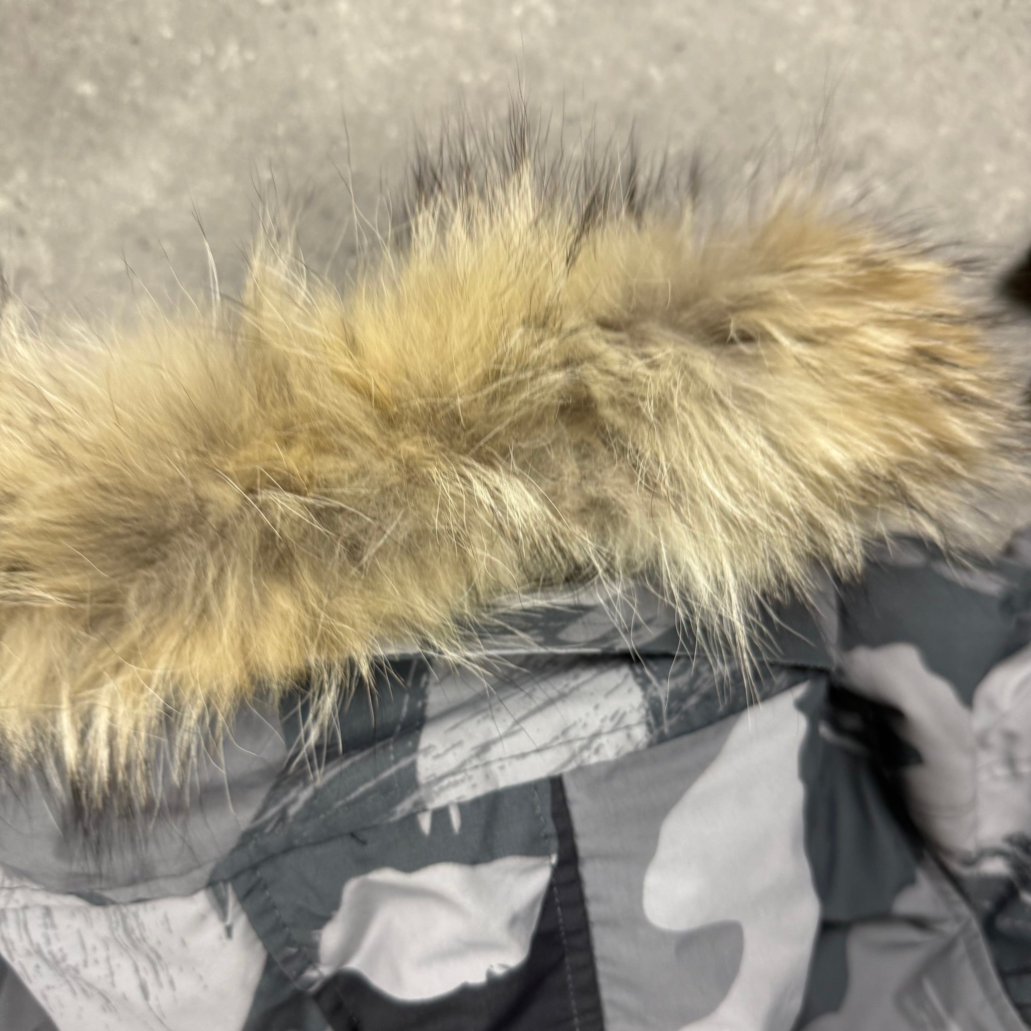 CANADA GOOSE CARSON PARKA GREY CAMO - (L)