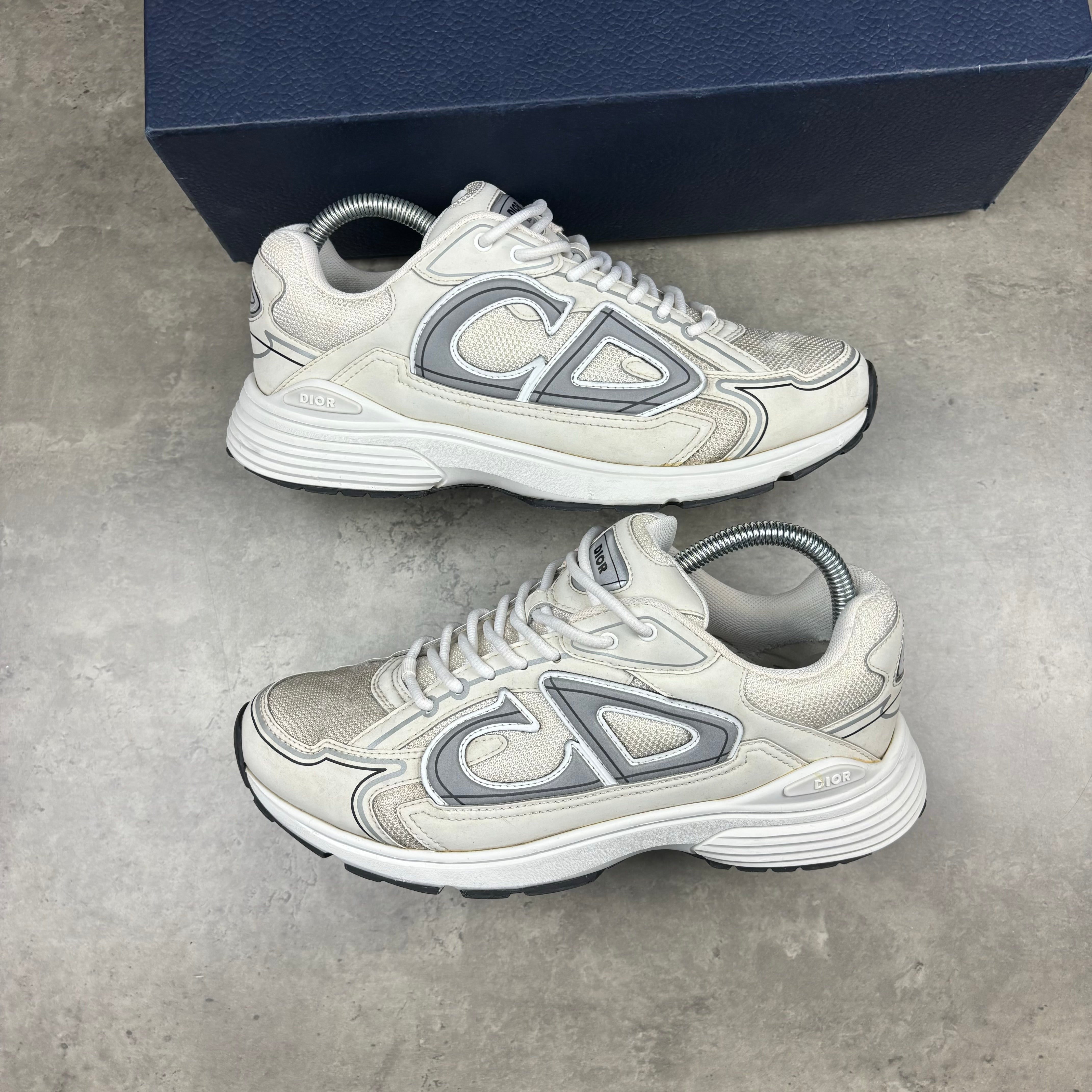 DIOR B30 WHITE - (EU 41.5 / UK 7.5)
