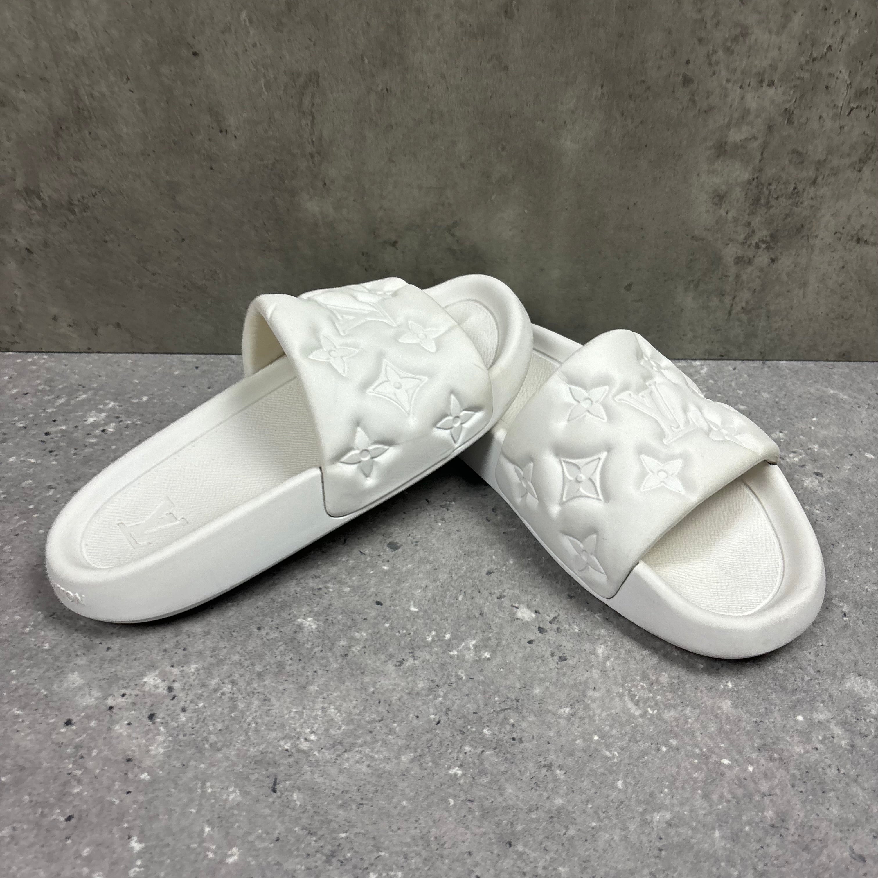 LOUIS VUITTON WATERFRONT MULES SLIDERS WHITE - EU40 (FITS UK 7.5)