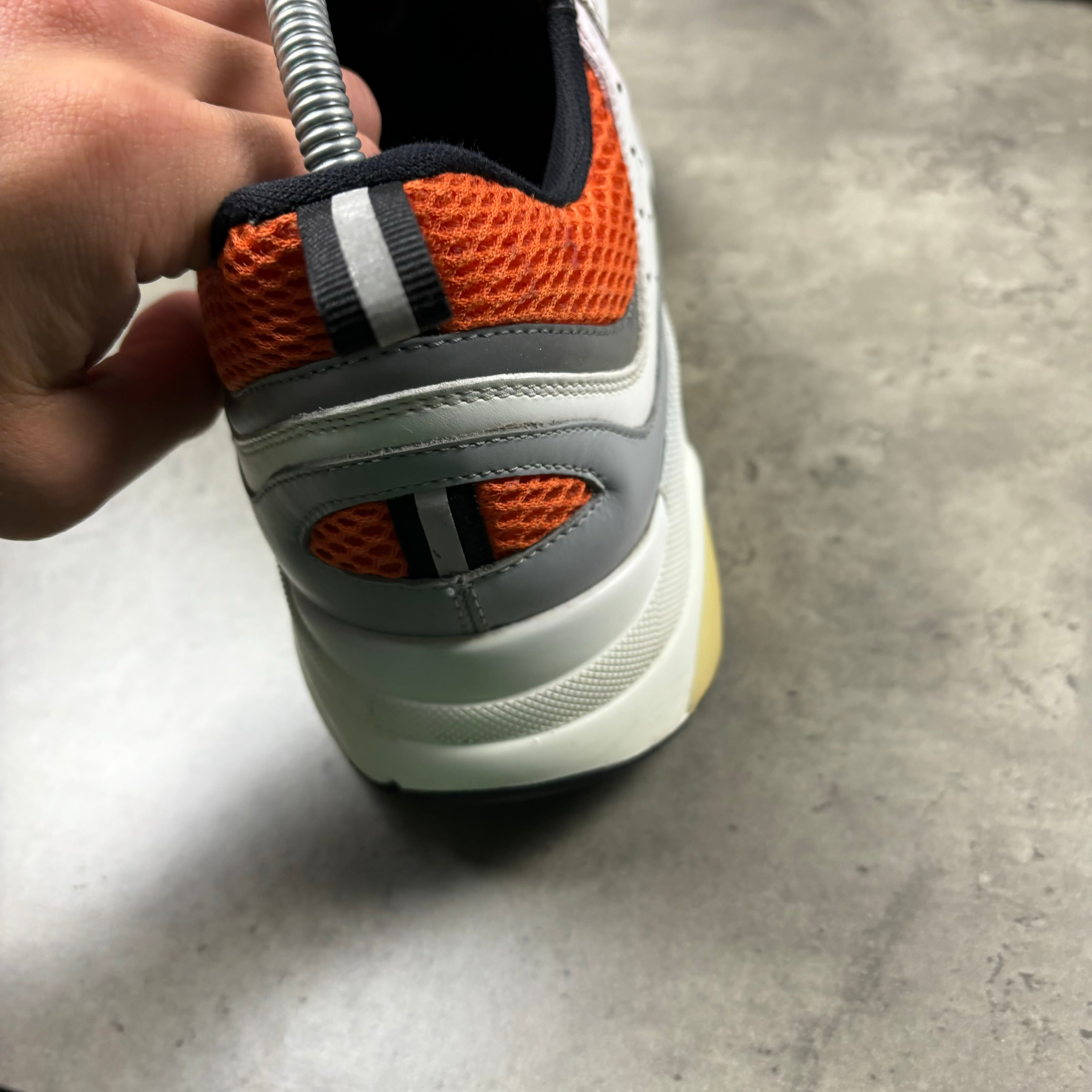 DIOR B22 ORANGE EU 41.5 (FITS UK 7.5)
