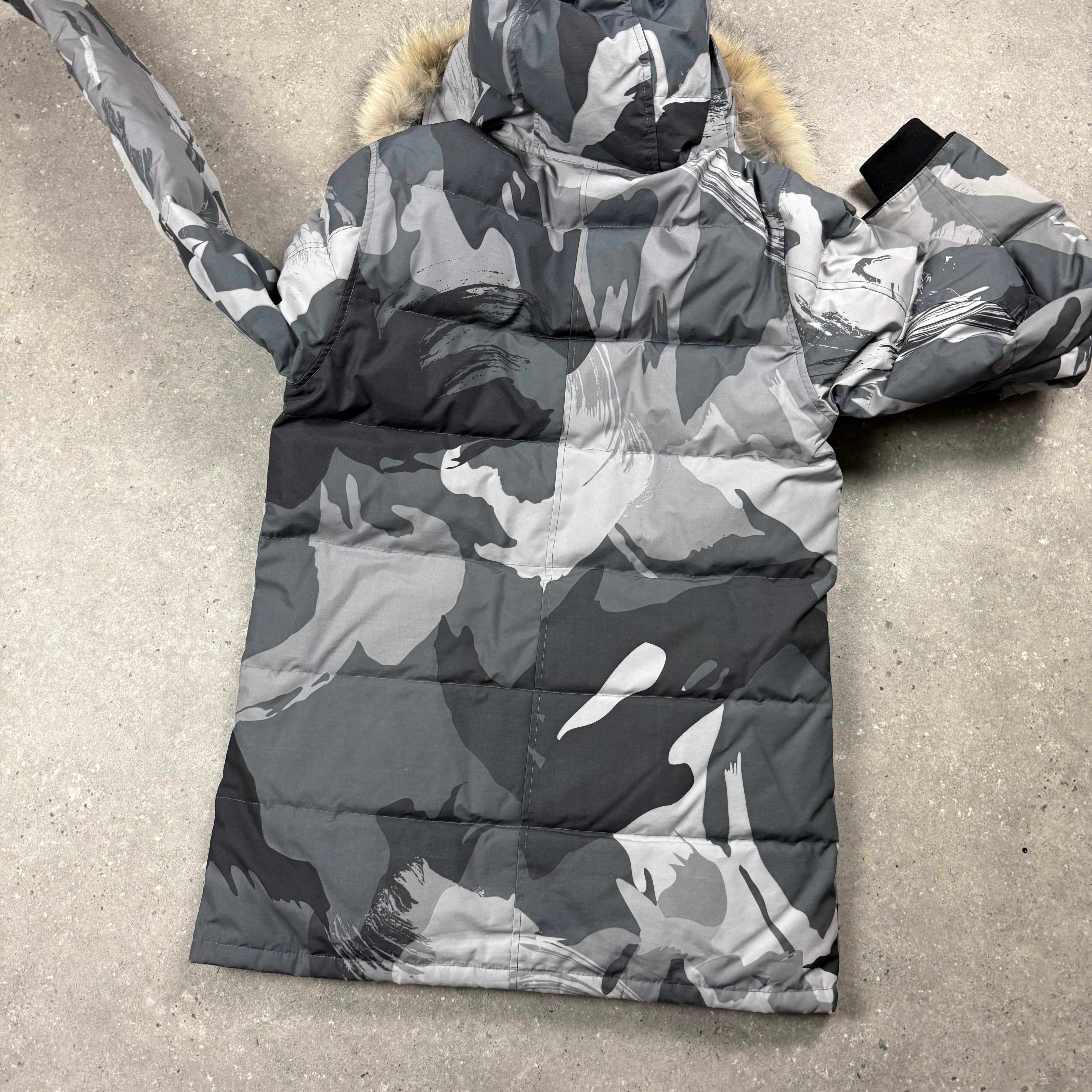 CANADA GOOSE CARSON PARKA GREY CAMO - (L)