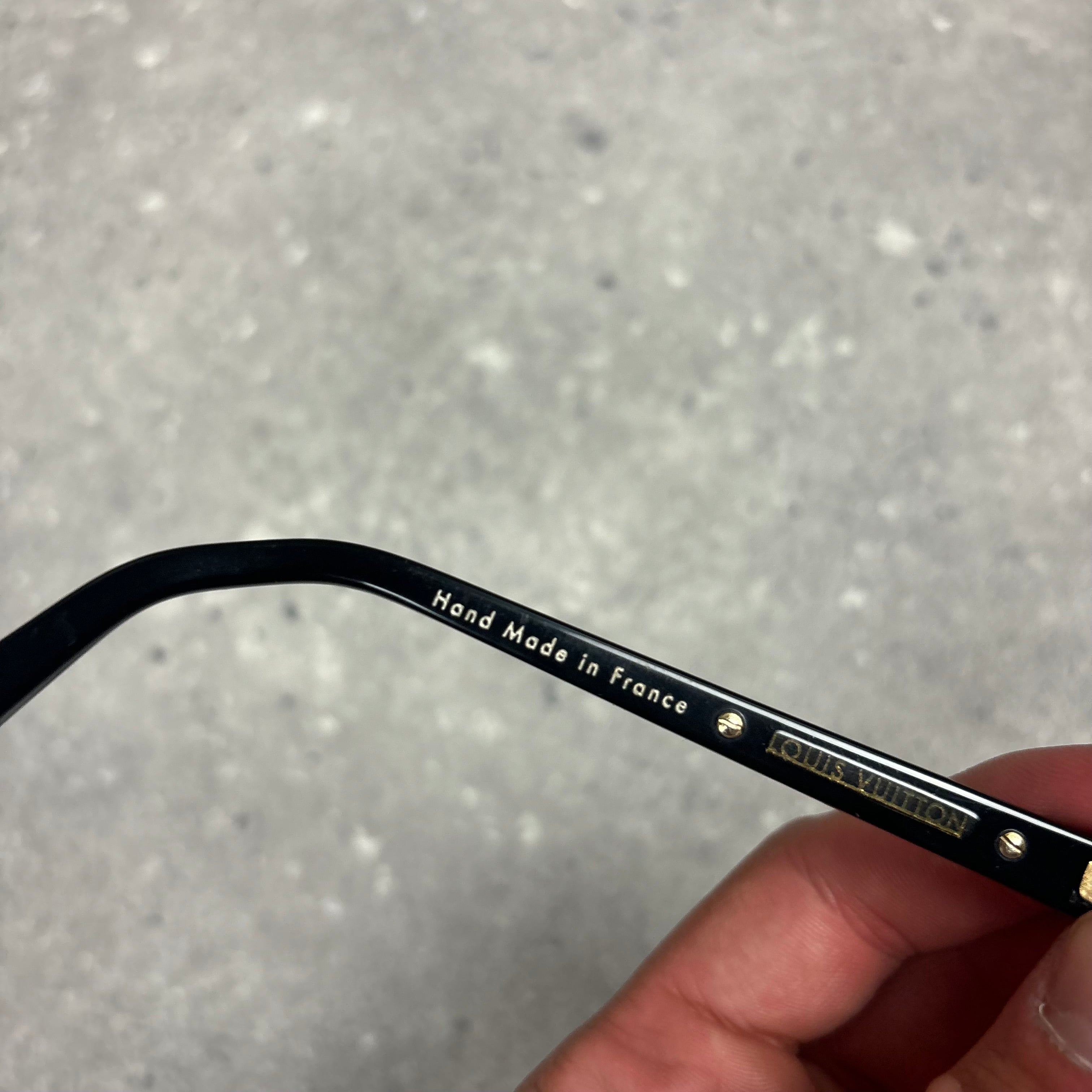 LOUIS VUITTON EVIDENCE SUNGLASSES