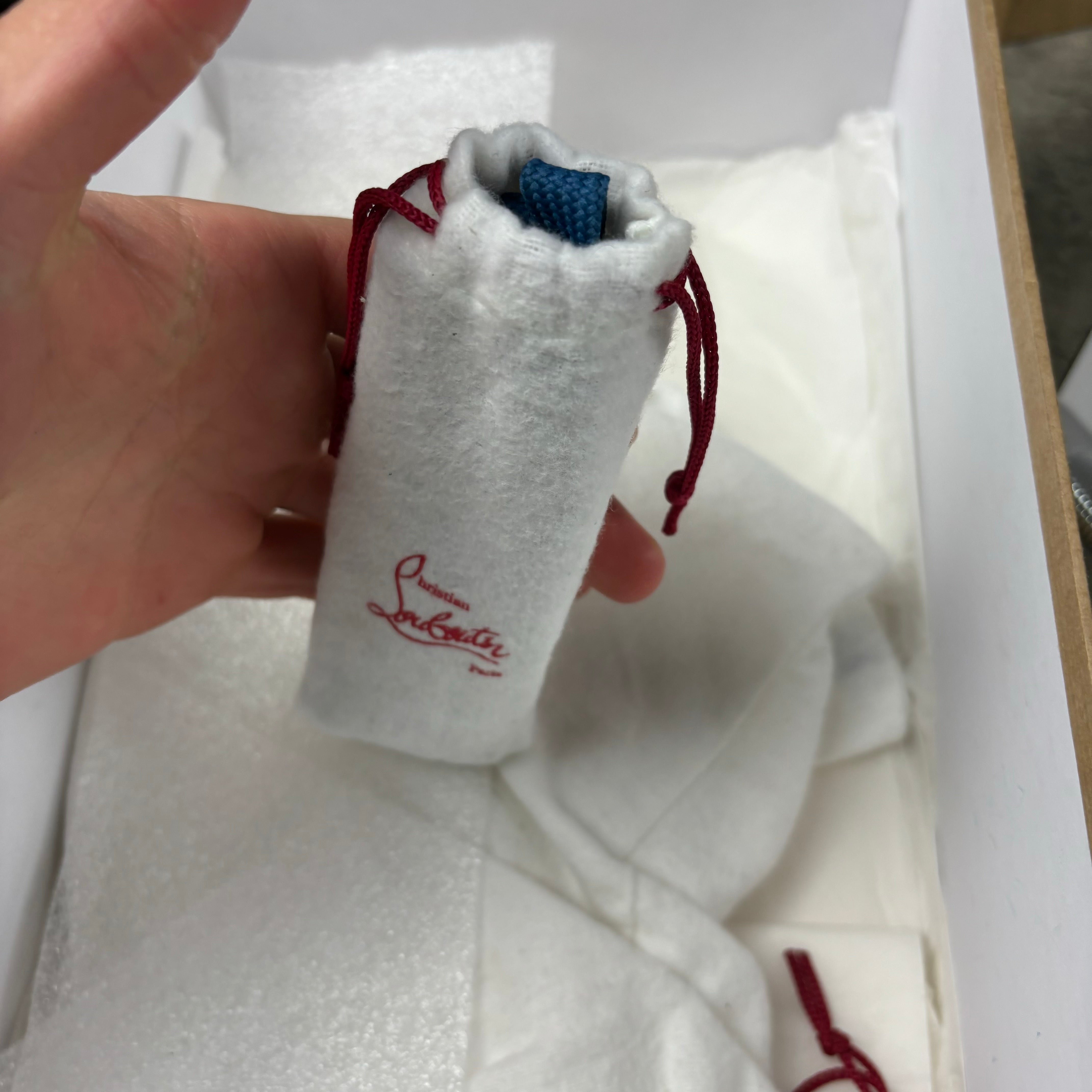 LOUBOUTIN LOW SPIKE (EU40.5 / UK 6.5)