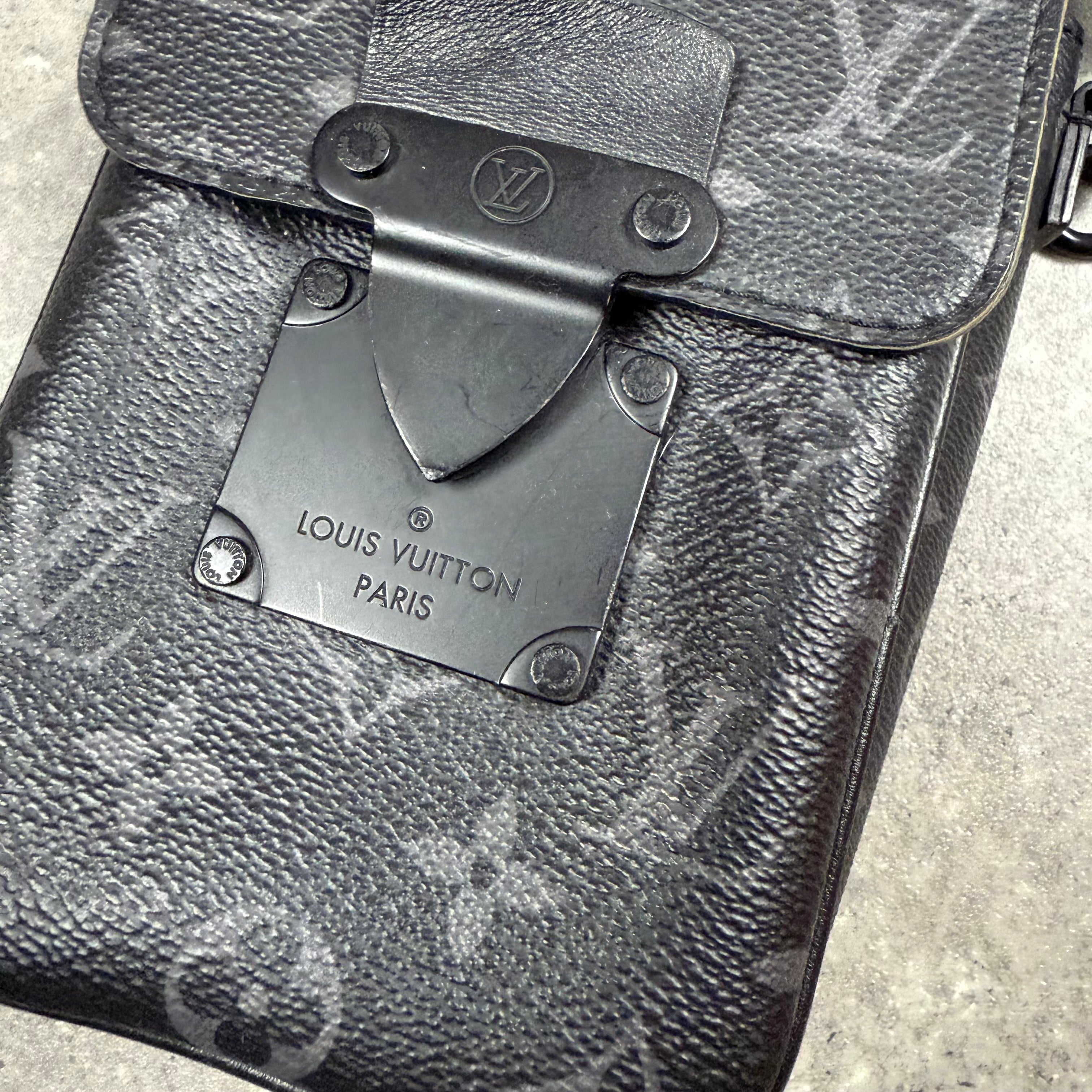 LOUIS VUITTON LOCK BAG