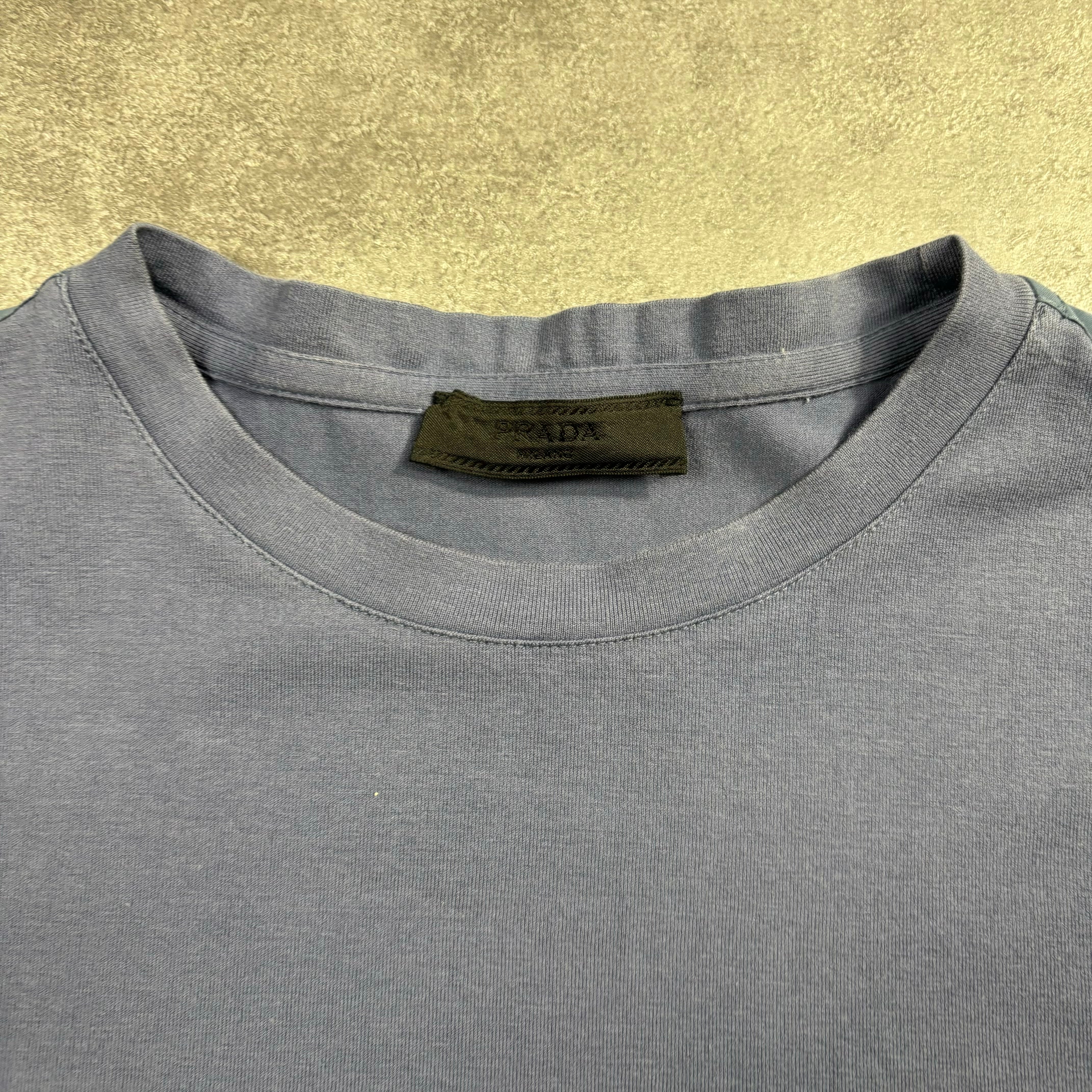 PRADA NAVY T-SHIRT (FITS XS)