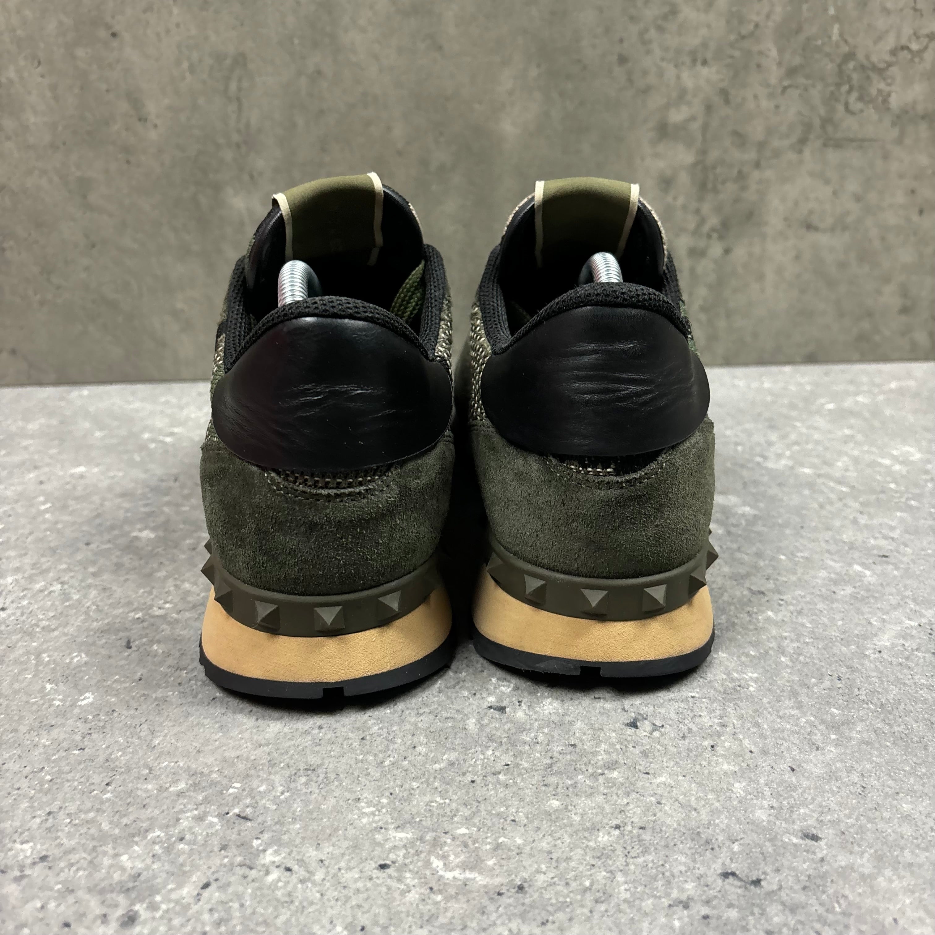 VALENTINO ROCKRUNNER KHAKI - (EU42 / UK8)