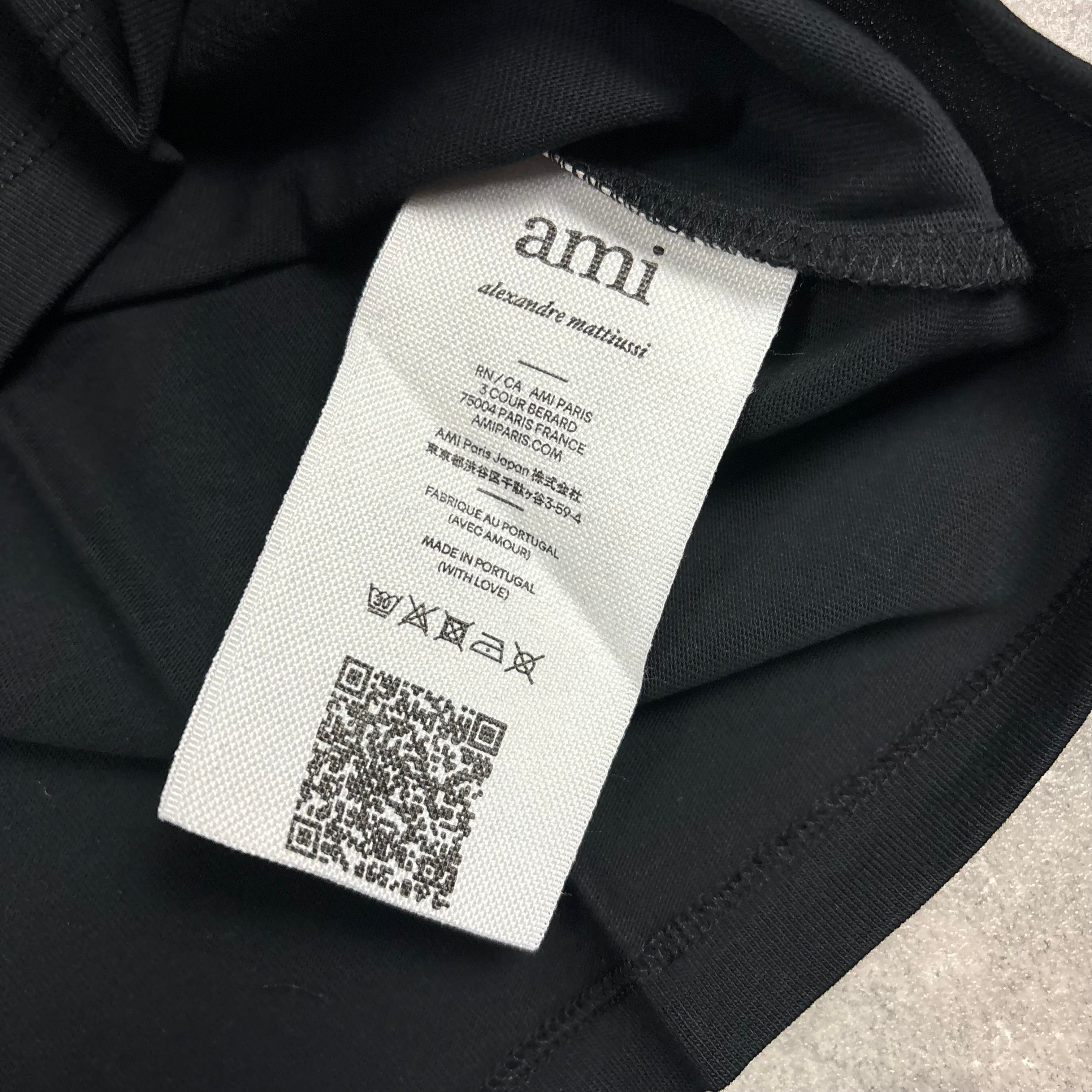 AMI PARIS BLACK RED DE COEUR COTTON T-SHIRT
