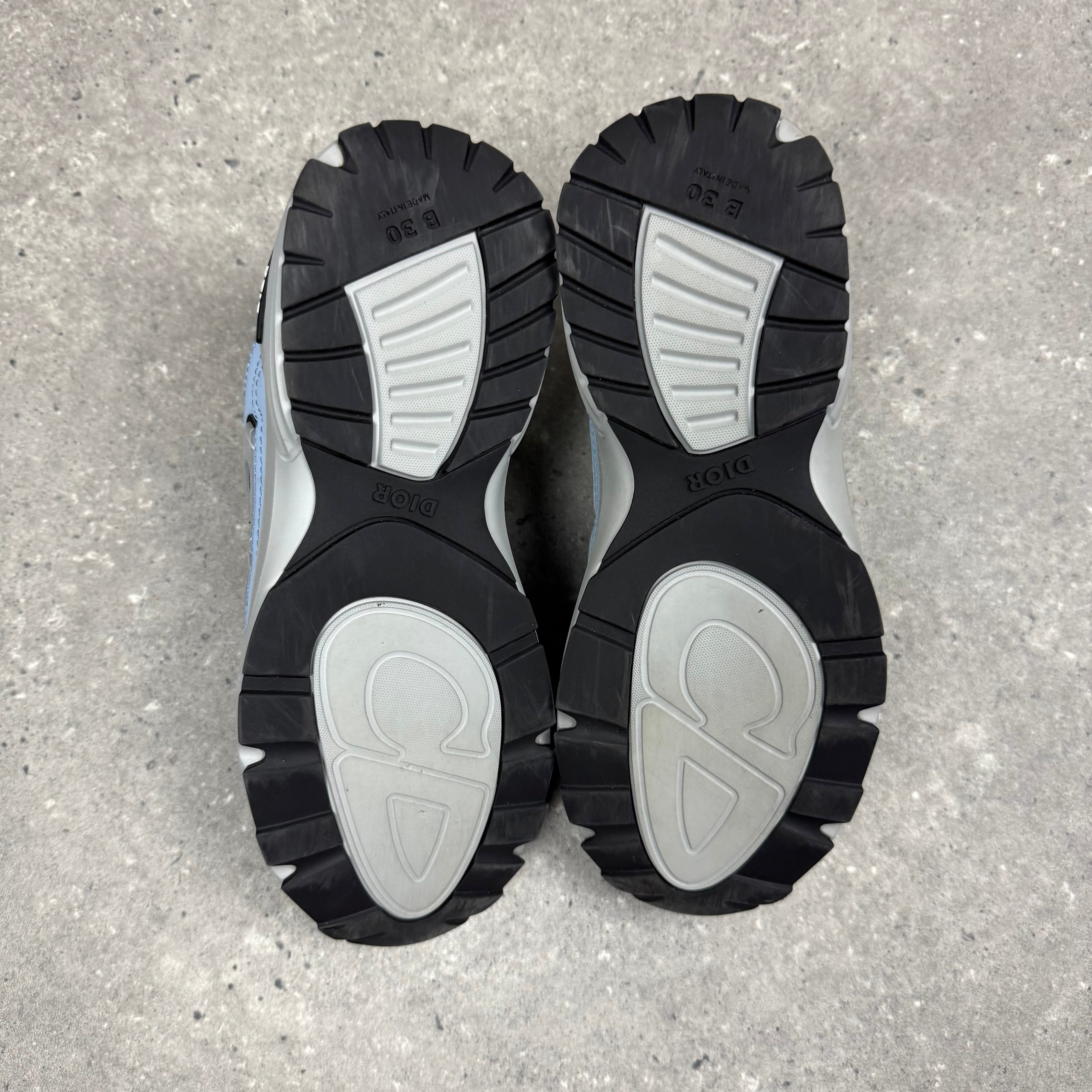 DIOR B30 LIGHT BLUE - (EU 40 / UK 6)
