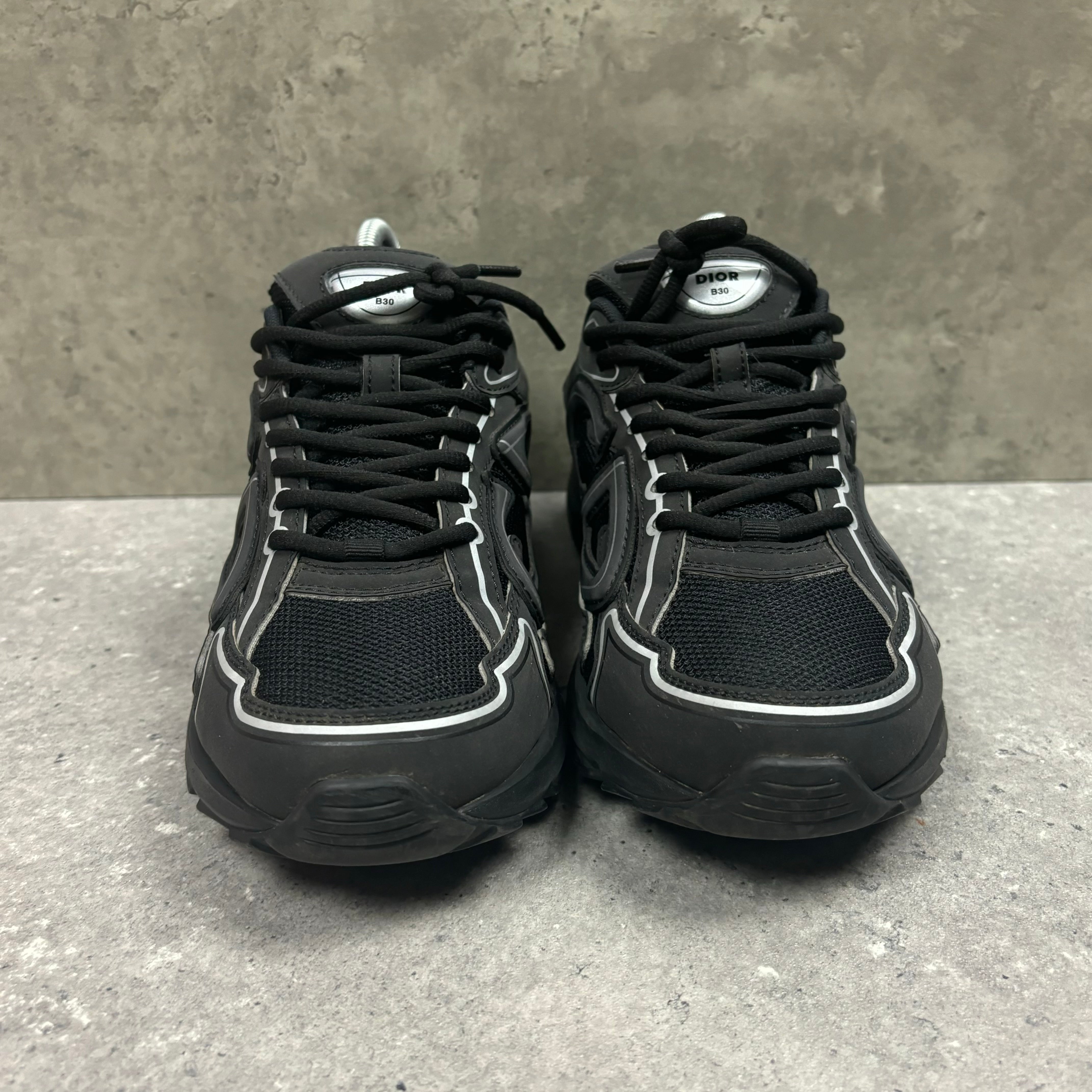 DIOR B30 BLACK - (EU 40 / UK 6)
