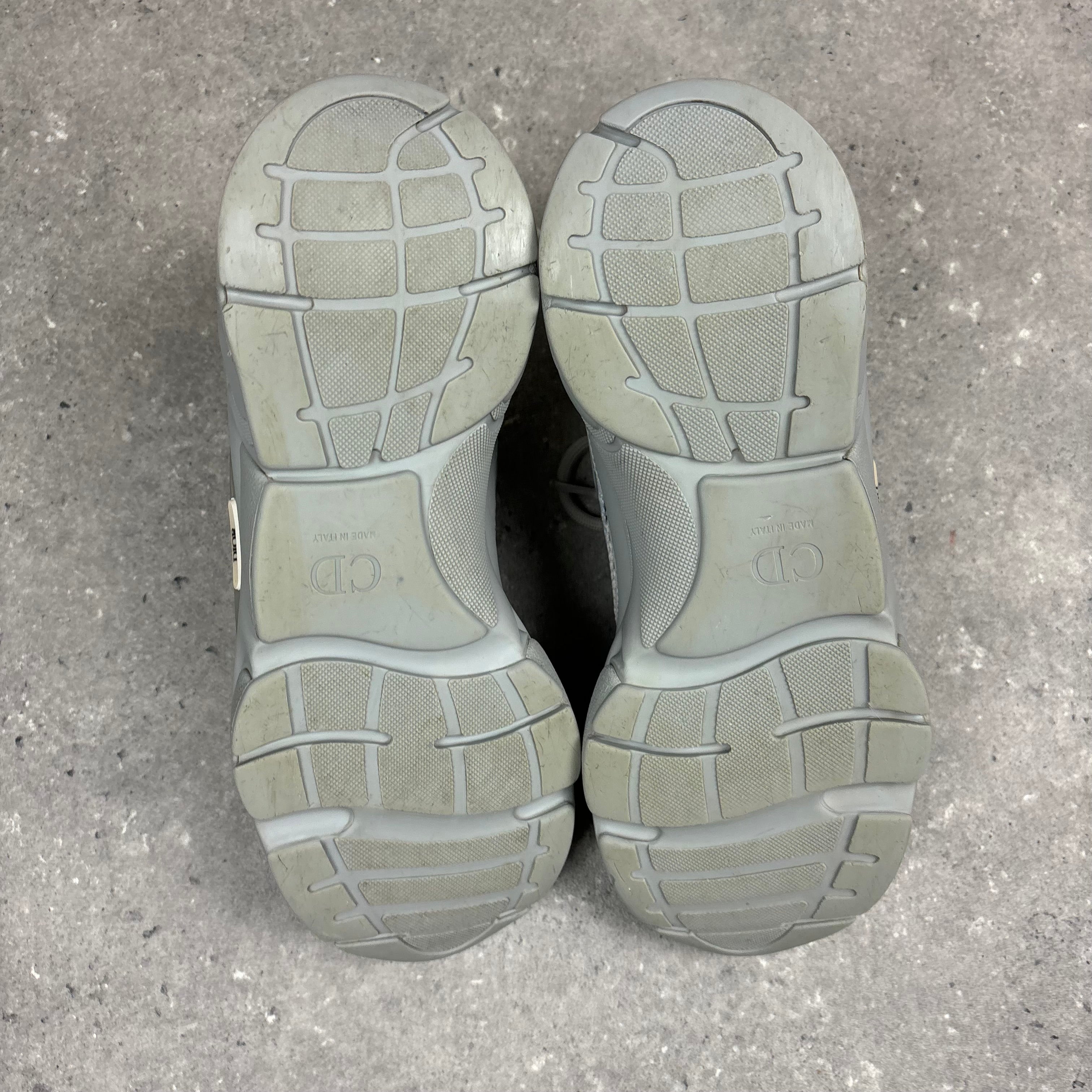 DIOR B22 GREY - (EU42 / UK8)