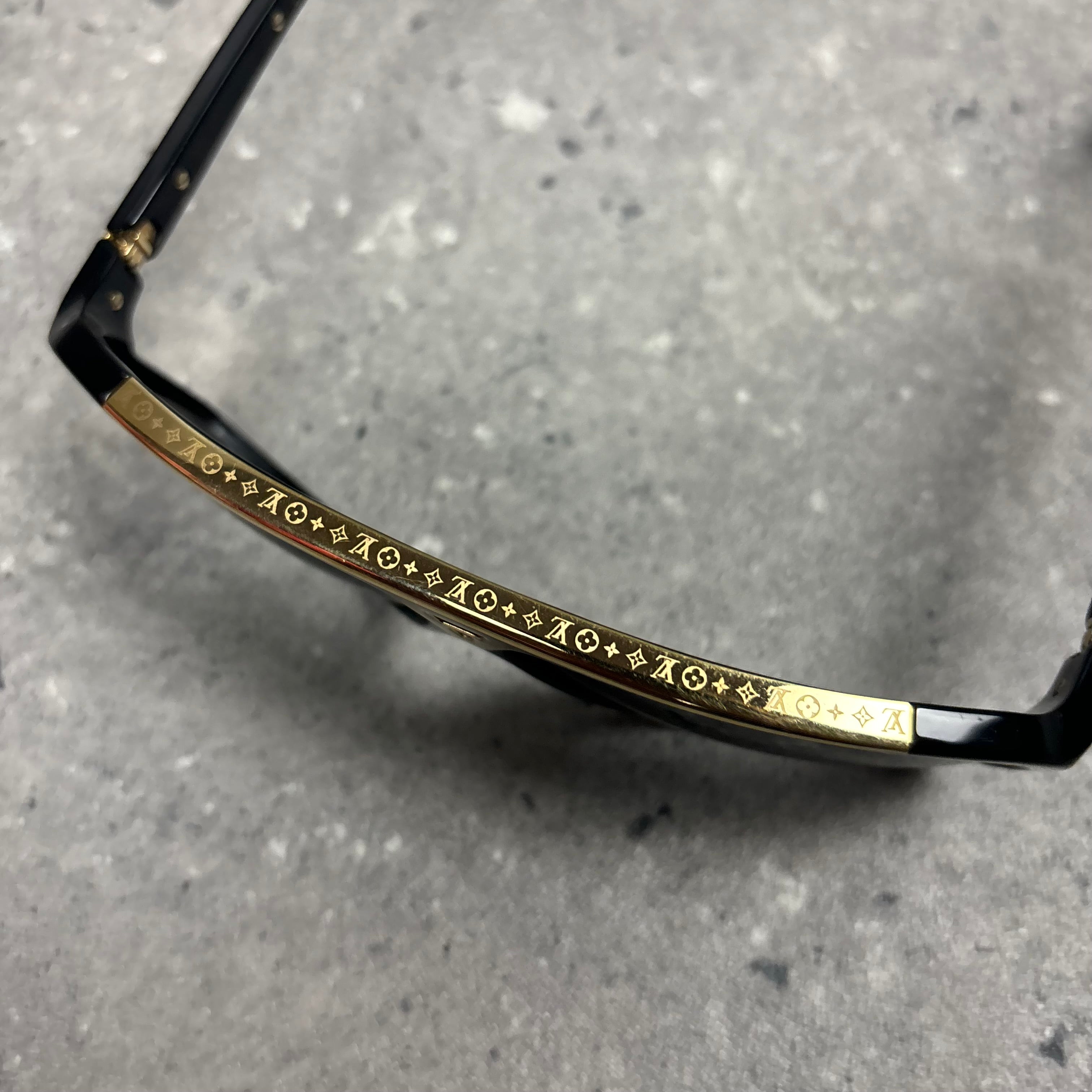 LOUIS VUITTON EVIDENCE SUNGLASSES