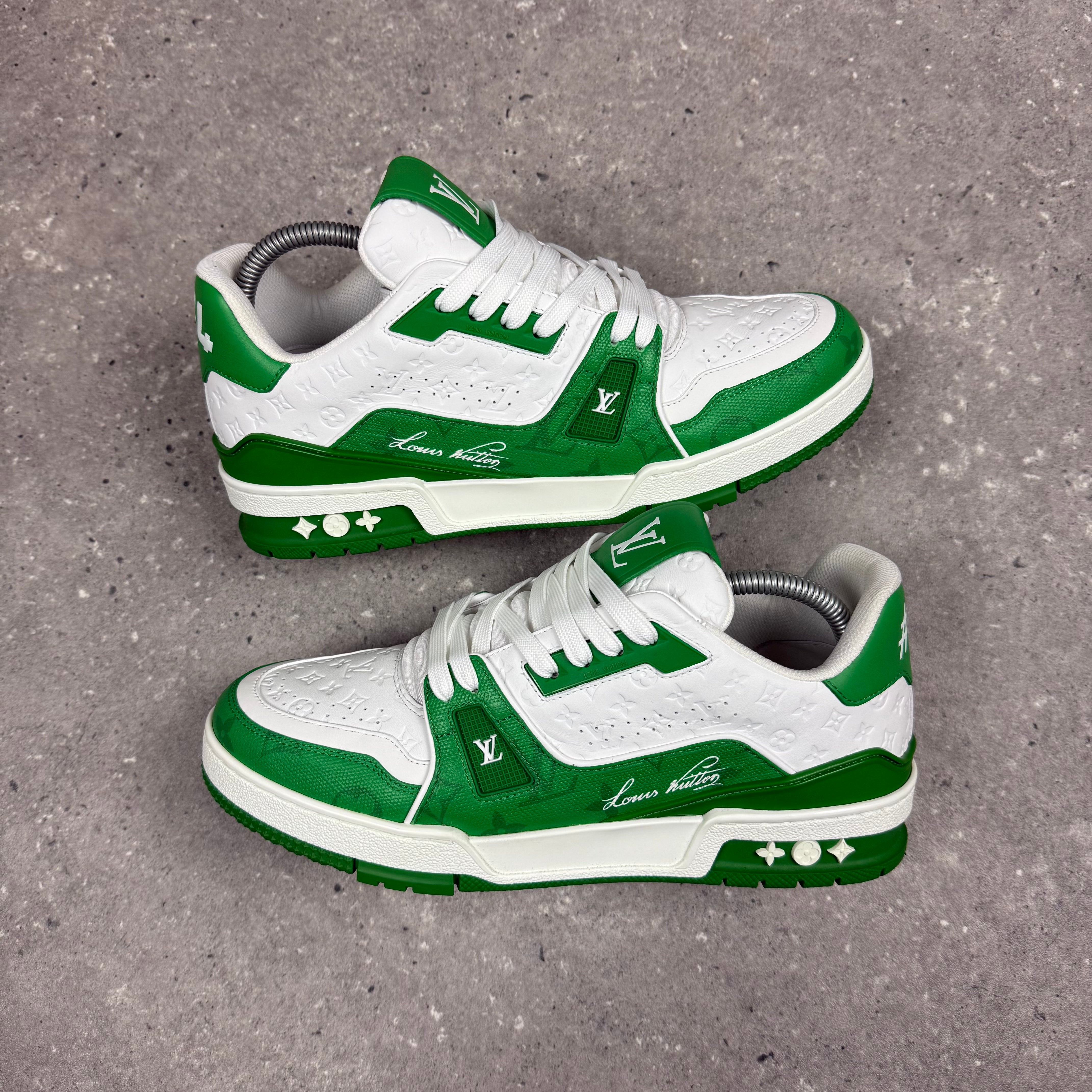 LOUIS VUITTON SNEAKERS GREEN EU40 (FITS UK 7)