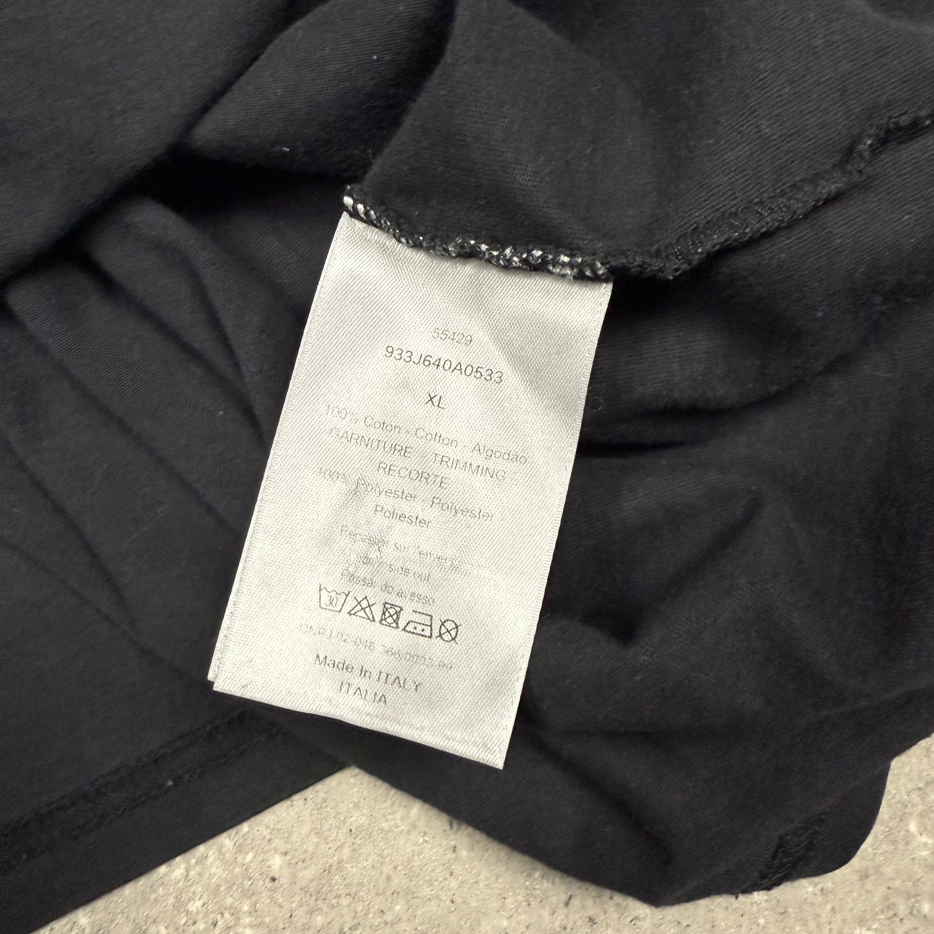 DIOR T-SHIRT- XL (FITS L)