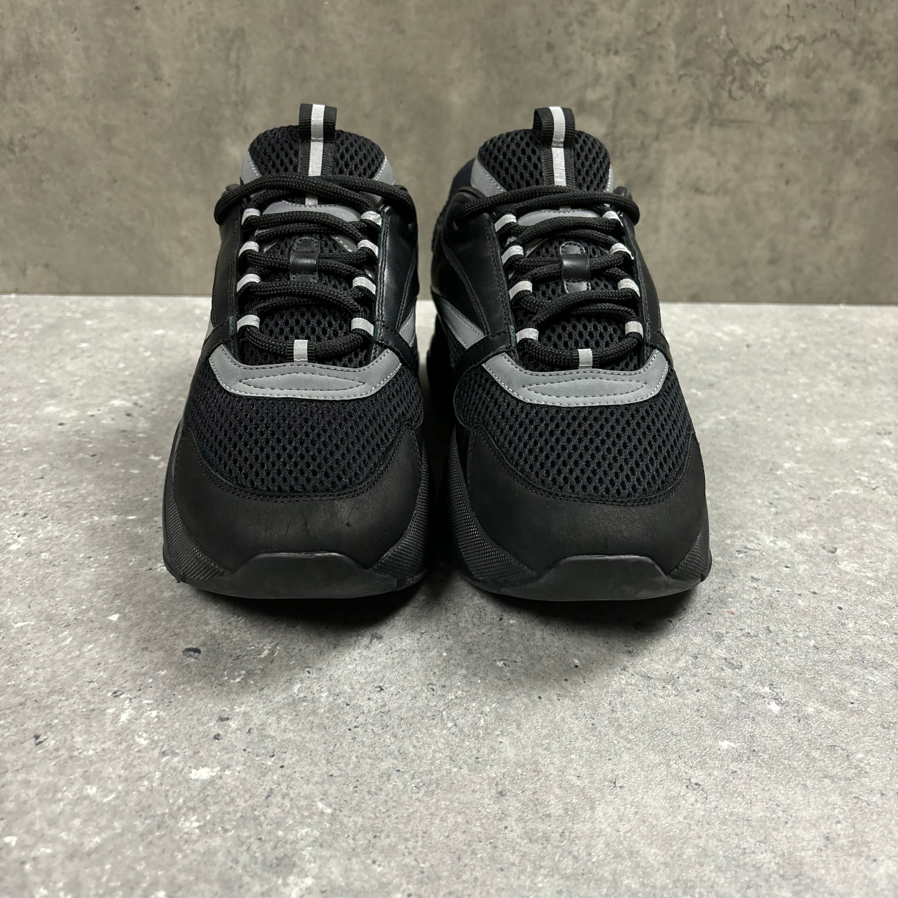 DIOR B22 BLACK - (EU 43 / UK 9)