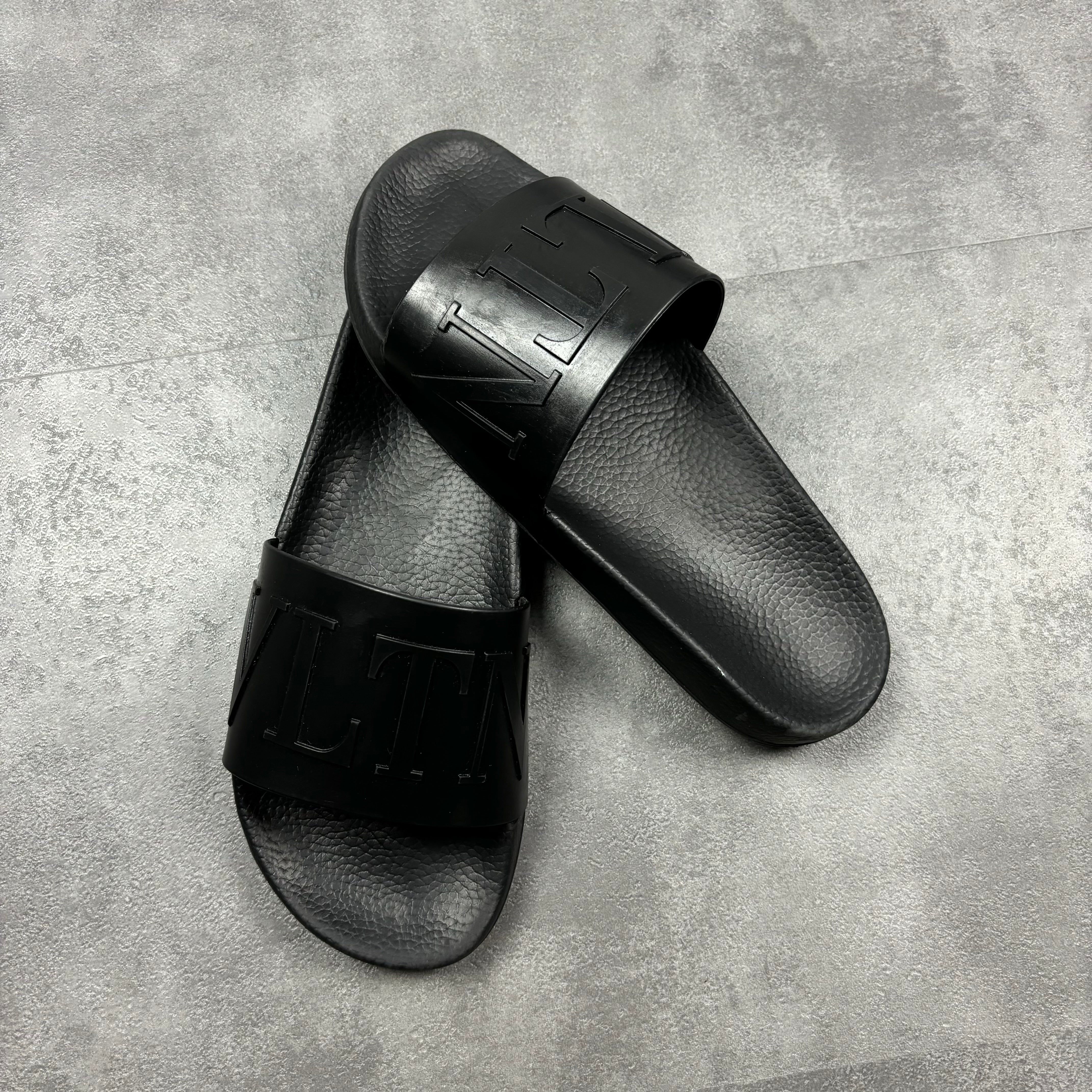 VALENTINO SLIDERS VLTN (UK8)