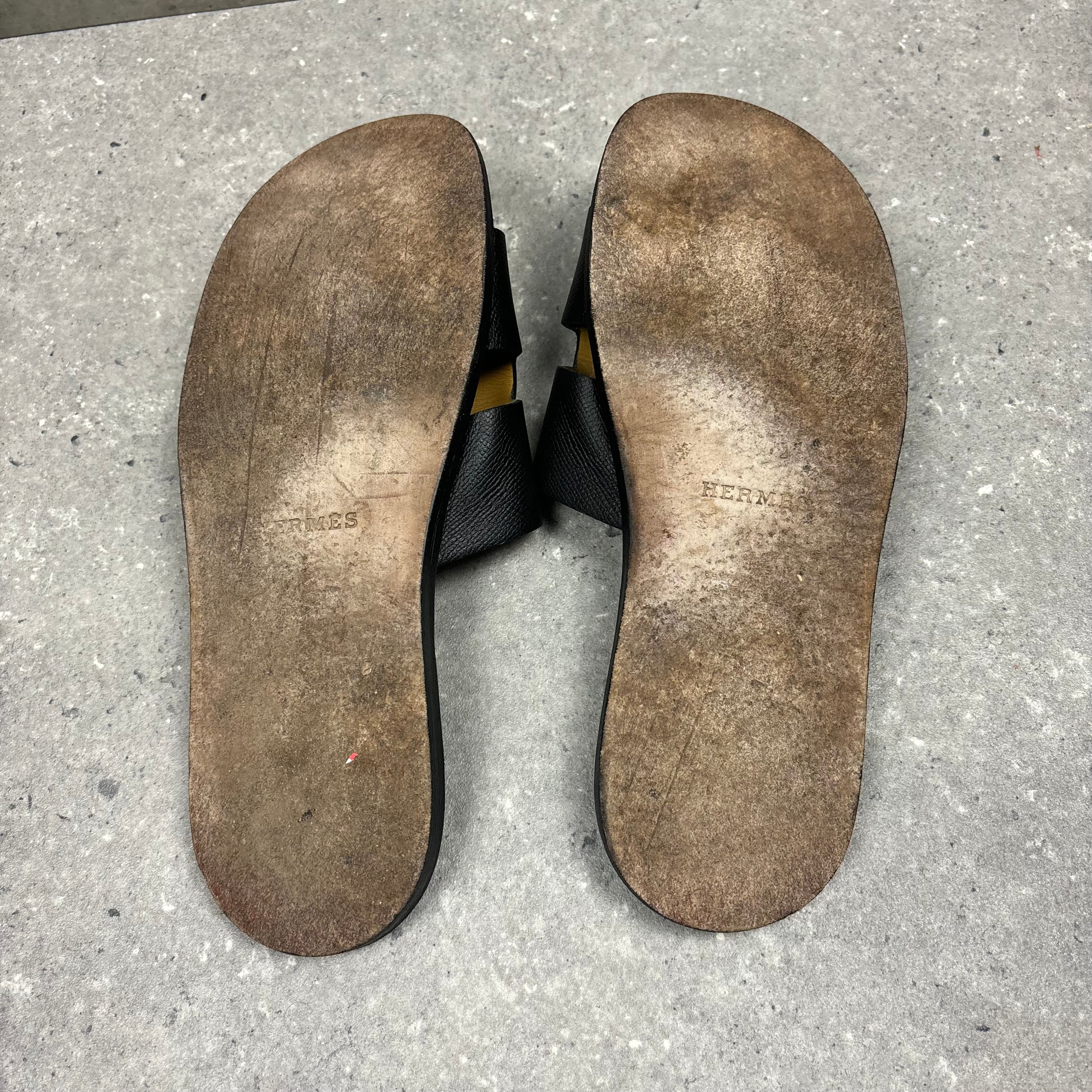 HERMES SANDALS BLACK - (EU43 / UK9)