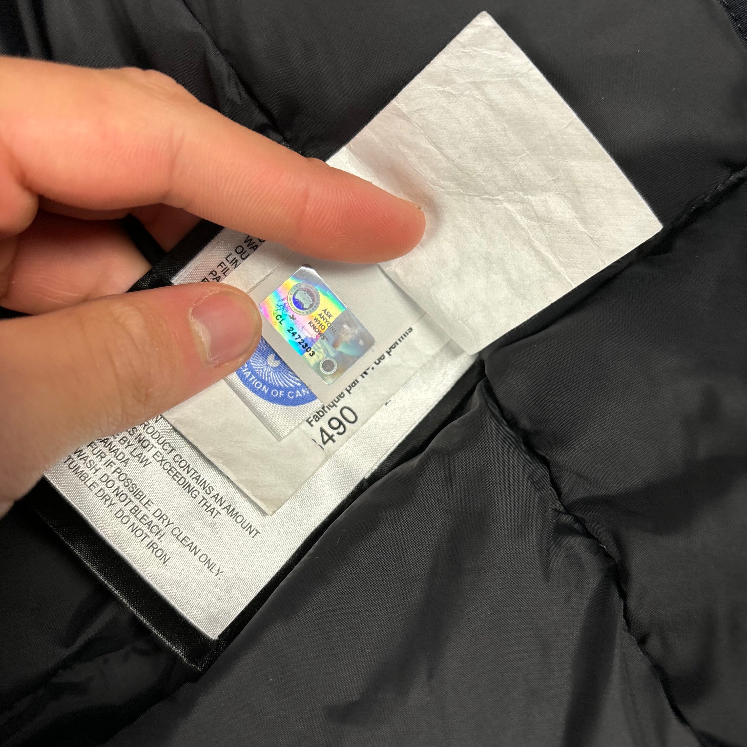 CANADA GOOSE CHATEAU PARKA - SMALL