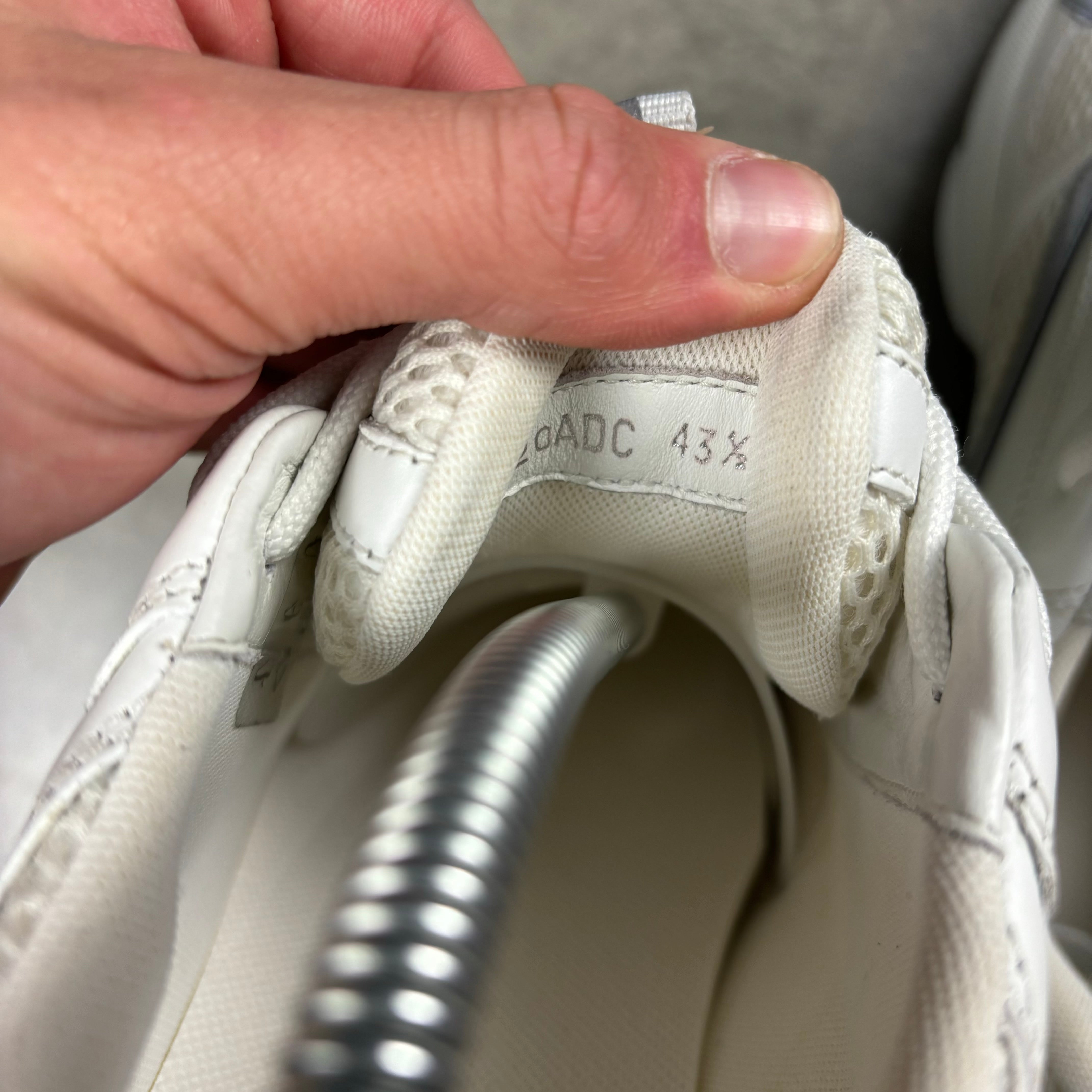 DIOR B22 WHITE - (EU 43.5 / UK 9.5)