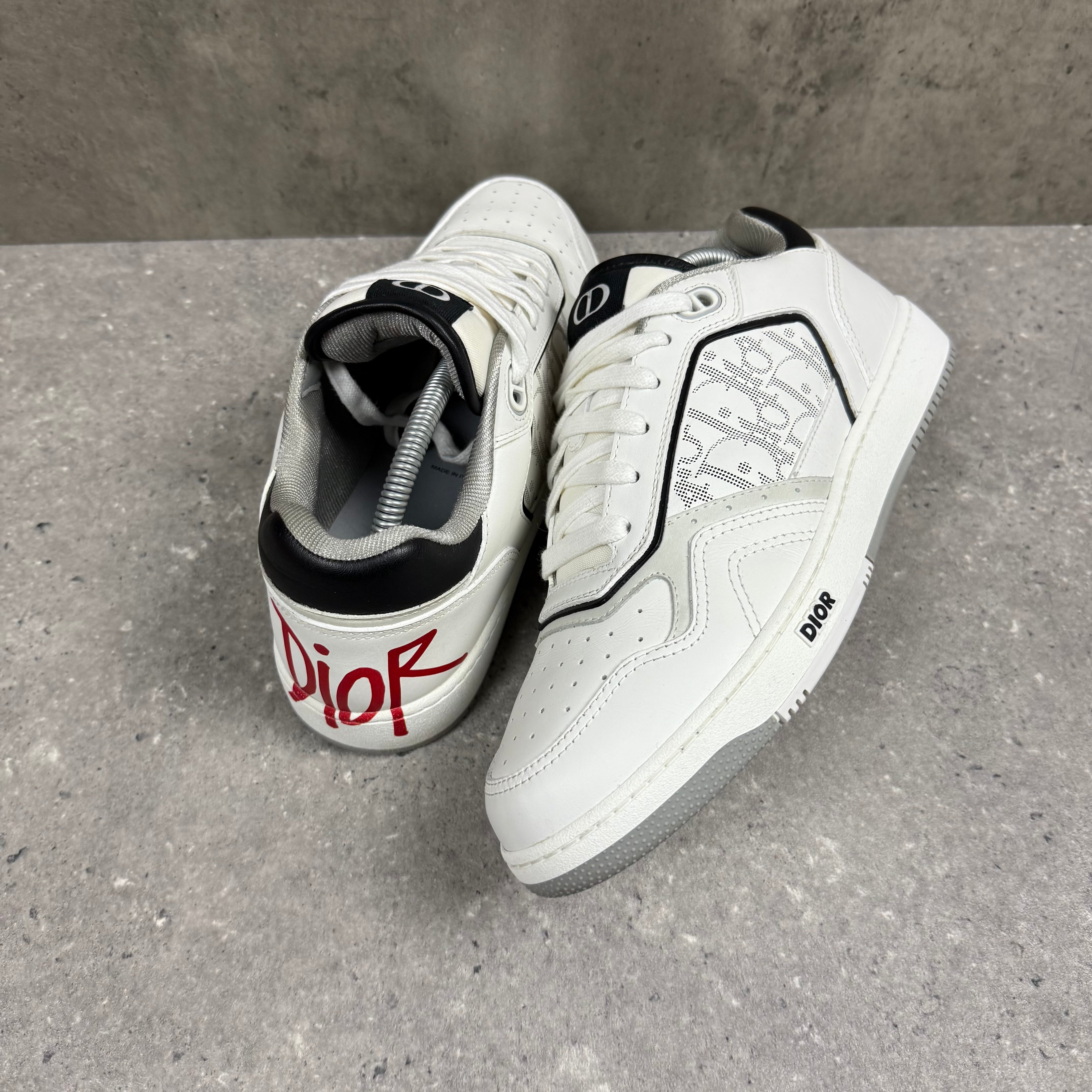 DIOR B27 WHITE - (EU 42 / UK 8)