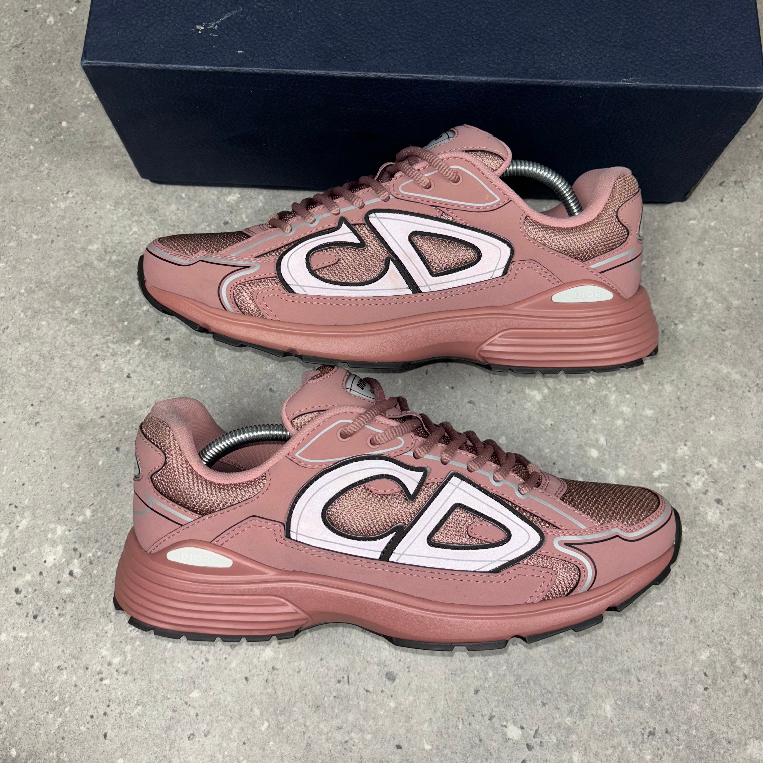 DIOR B30 PINK/SALMON - (EU44 / UK 10)