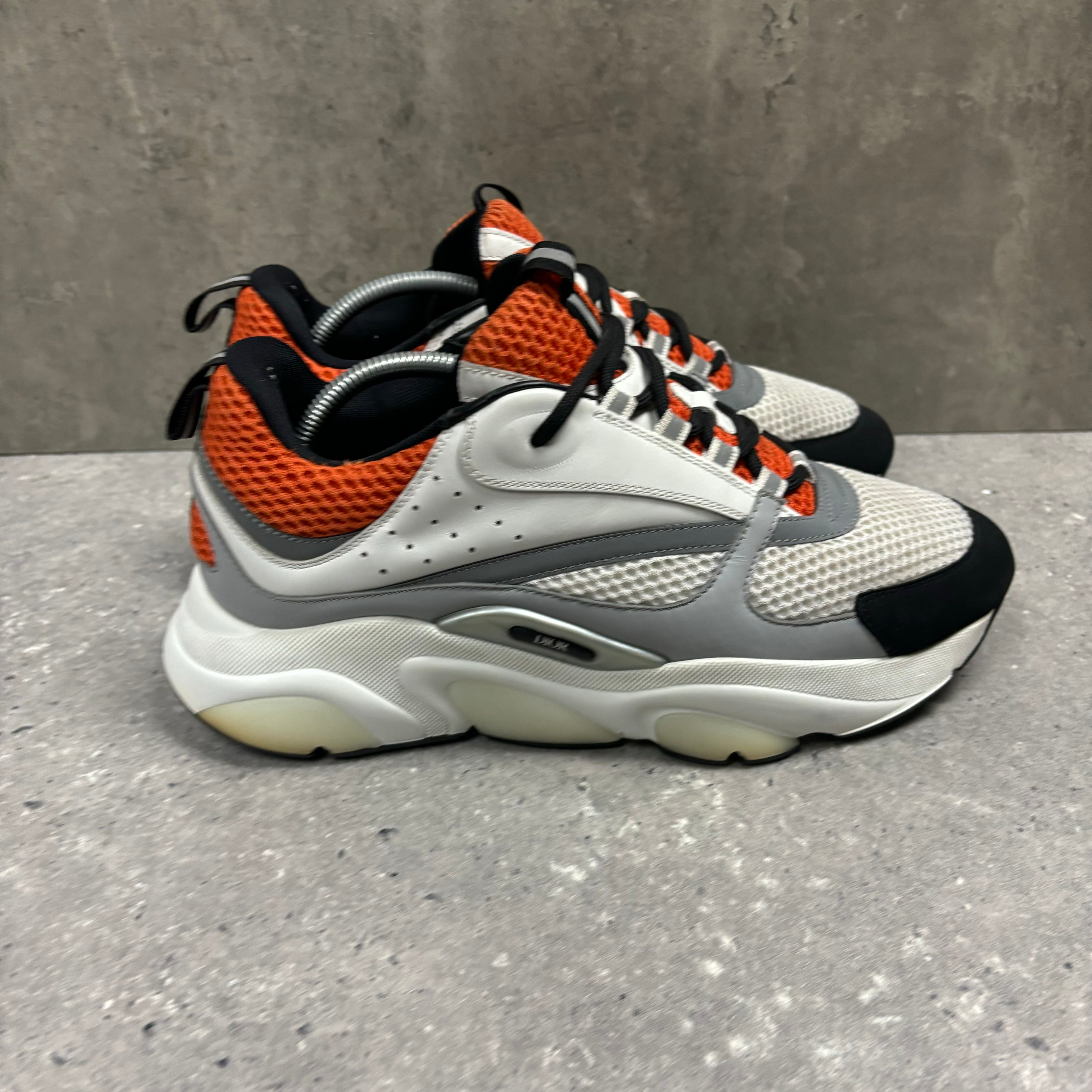 DIOR B22 ORANGE - (EU44 / UK10)