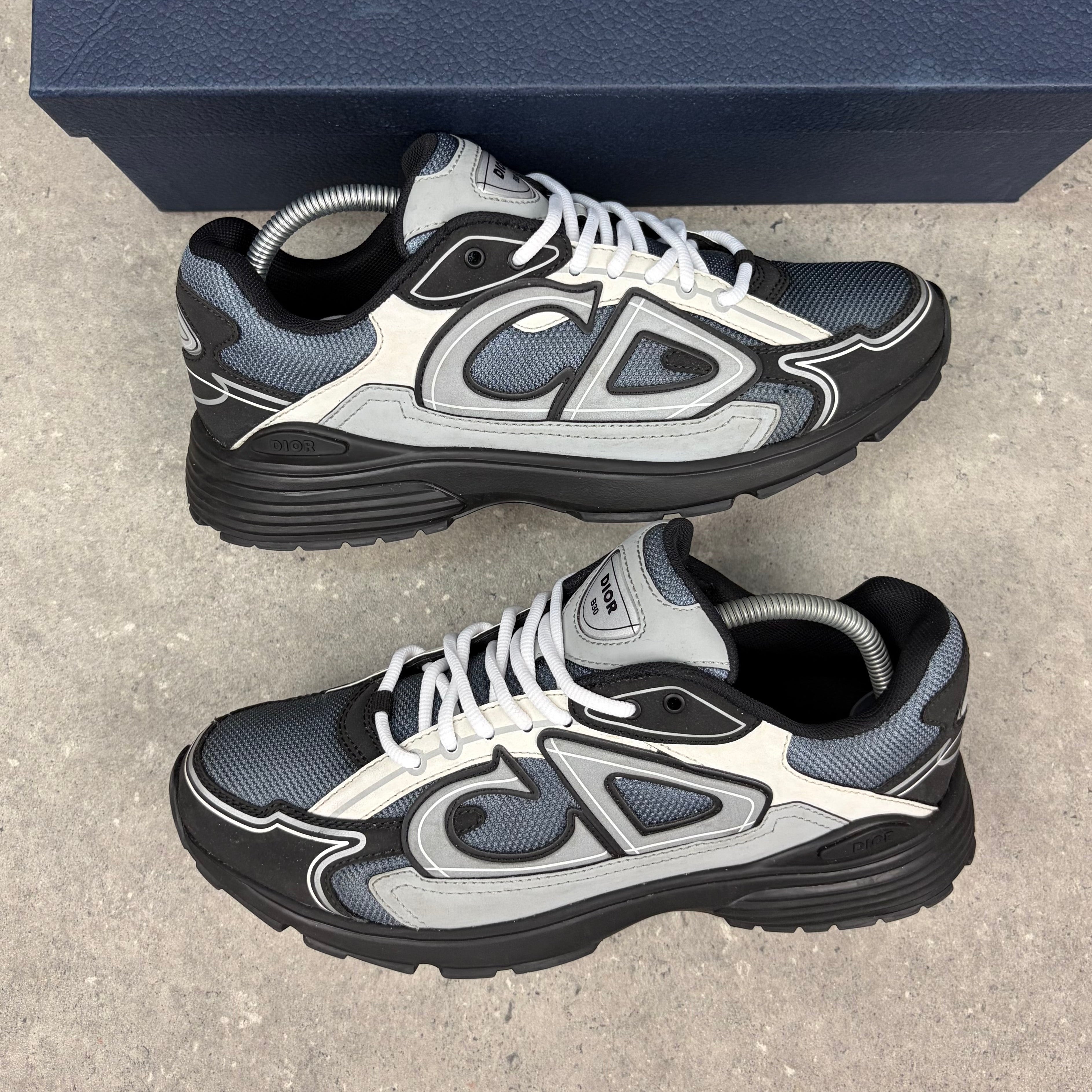 DIOR B22 BLACK / GREY - (EU42.5 / UK8.5)