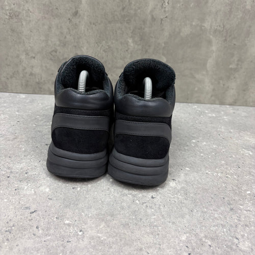 CHANEL RUNNERS BLACK -  (EU40.5 / UK6.5)