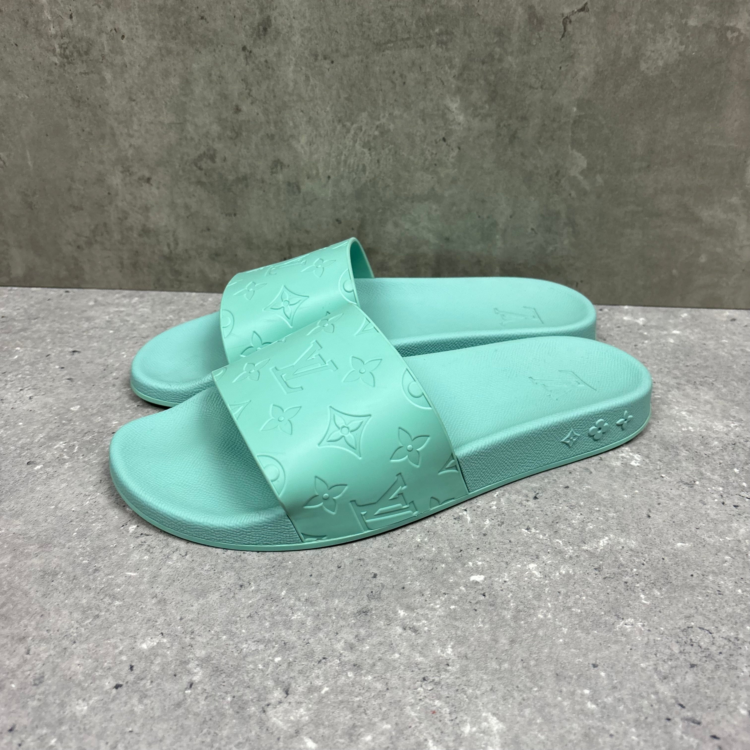 LOUIS VUITTON SLIDERS MINT GREEN - EU41.5 (FITS UK 8.5)
