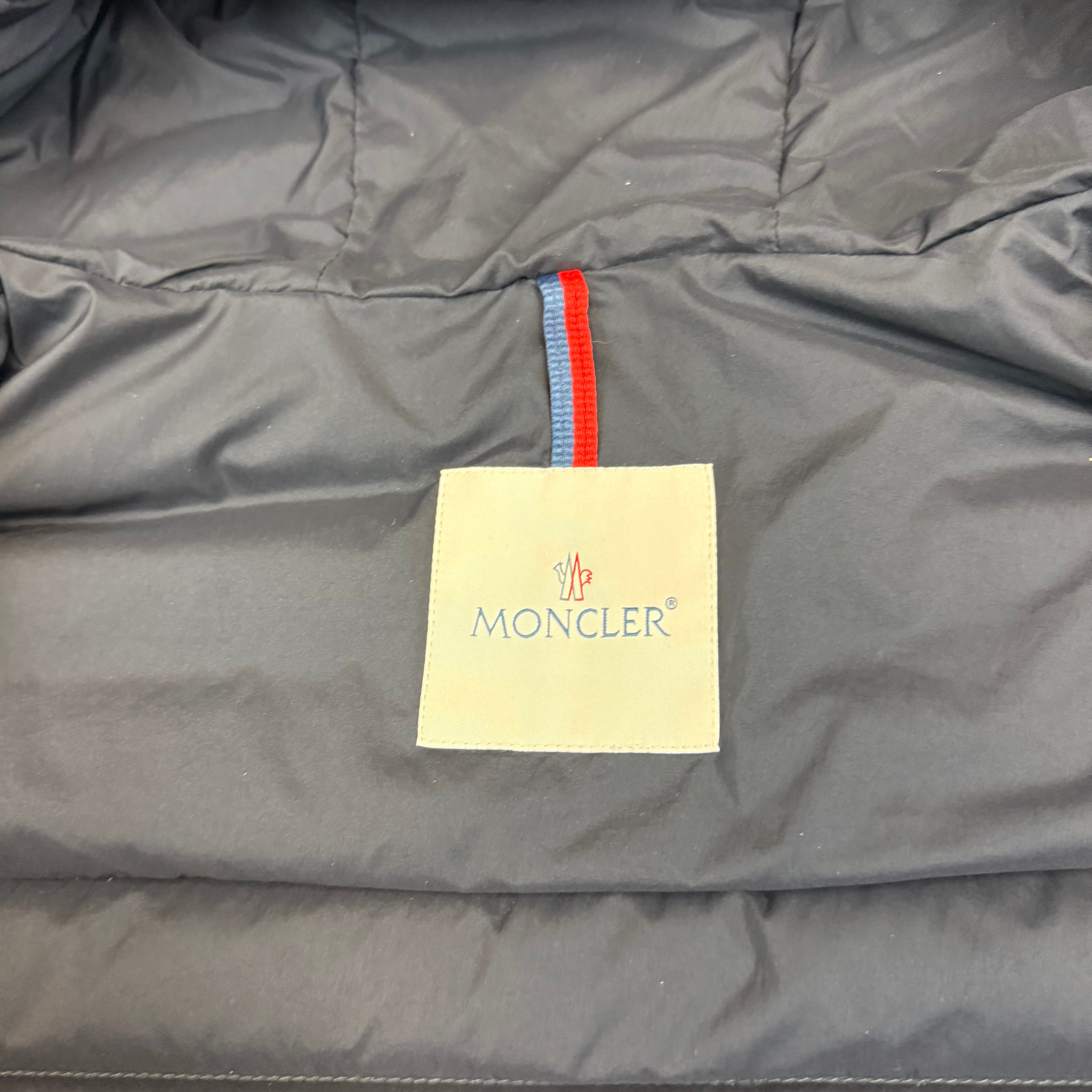 MONCLER EUS JACKET BLACK - 2 (S)