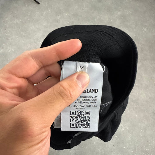 STONE ISLAND SHORTS BLACK - (M)