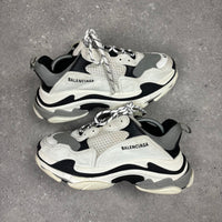 BALENCIAGA TRIPLE S - (EU43 / UK9)