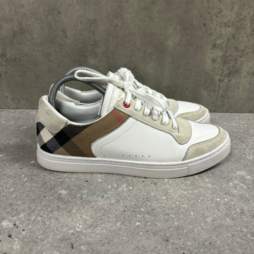 BURBERRY TRAINERS WHITE - (EU 40 / UK 6)