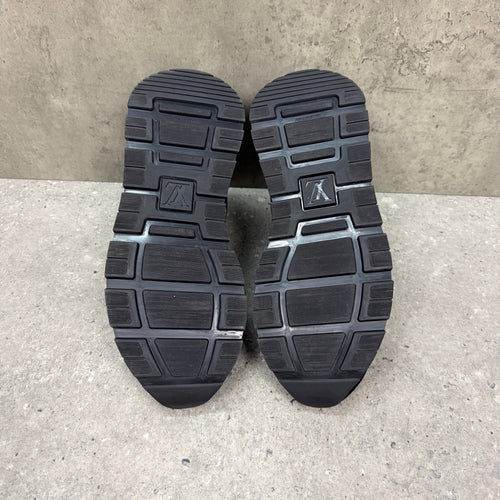 LOUIS VUITTON RUNAWAY BLACK - (EU40 / UK6)