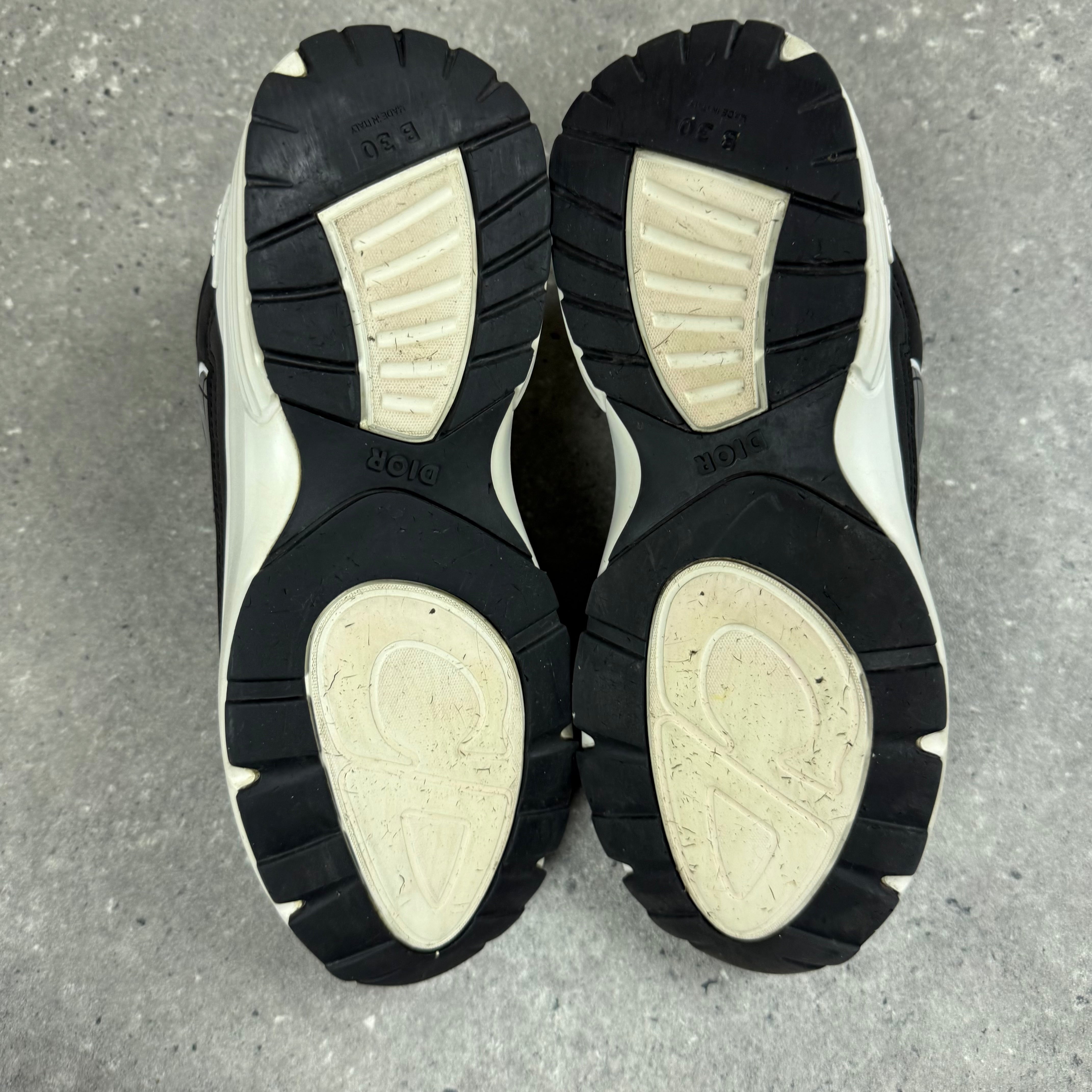 DIOR B30 BLACK - (EU41.5 / UK7.5)