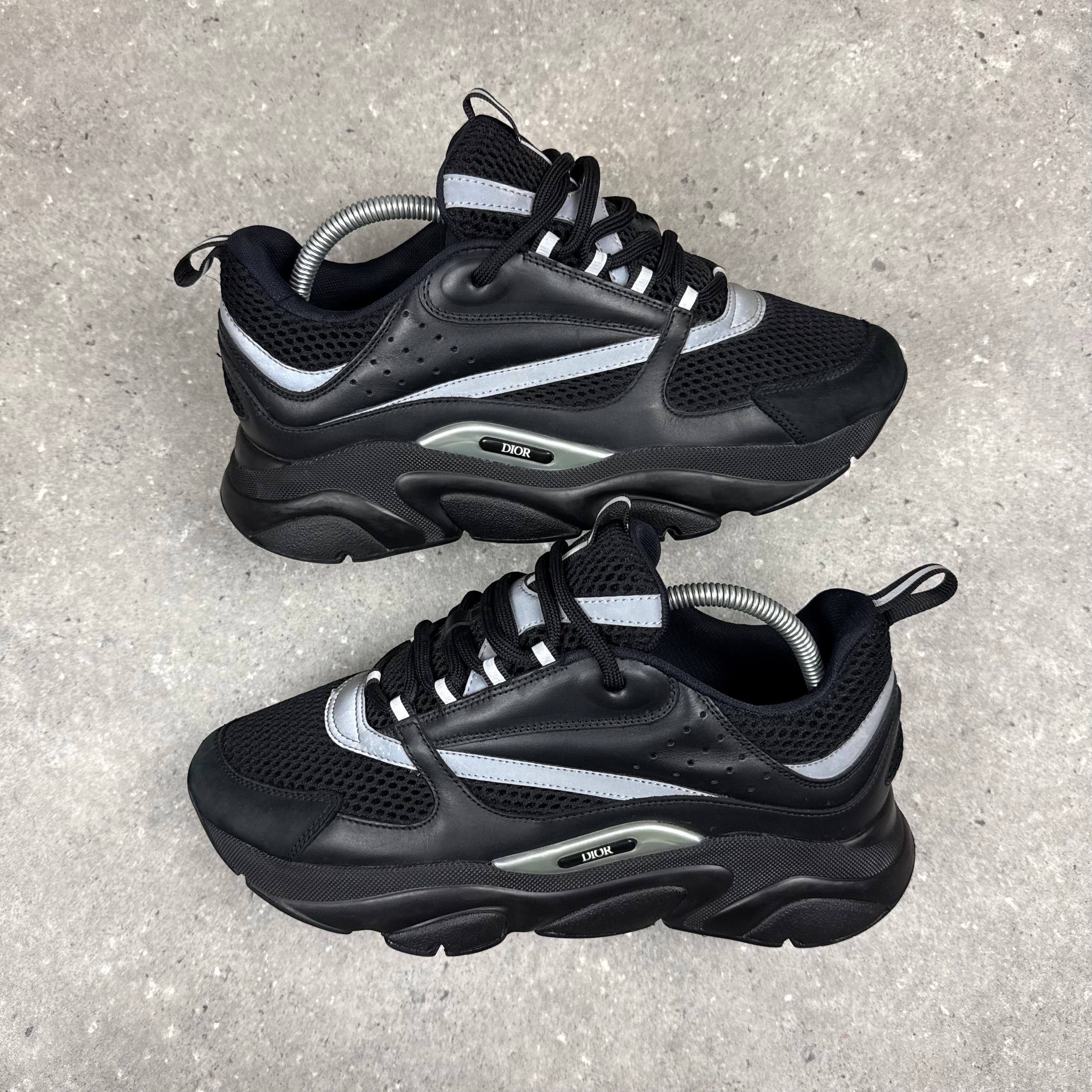 DIOR B22 BLACK - (EU42 / UK8)