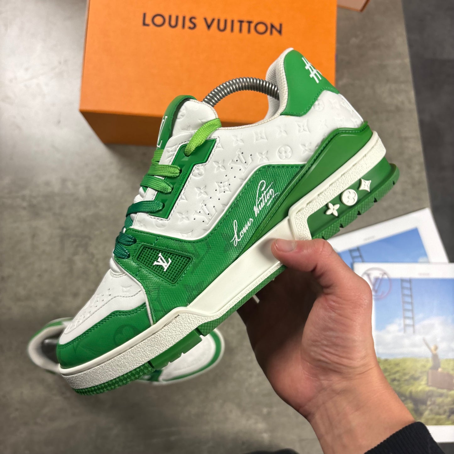 LOUIS VUITTON SNEAKERS (FITS 7)