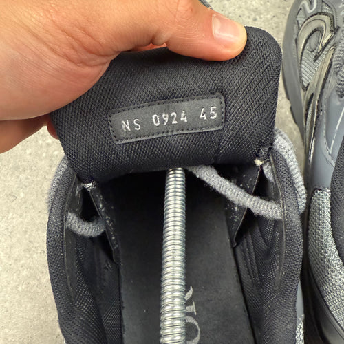 DIOR B30 GREY/CHROME - (EU45 / UK 11)