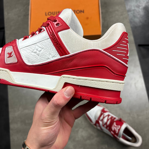 LOUIS VUITTON SNEAKERS - EU42 (FITS UK 9)
