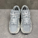 DIOR B30 WHITE / GREY - (EU 42 / UK 8)