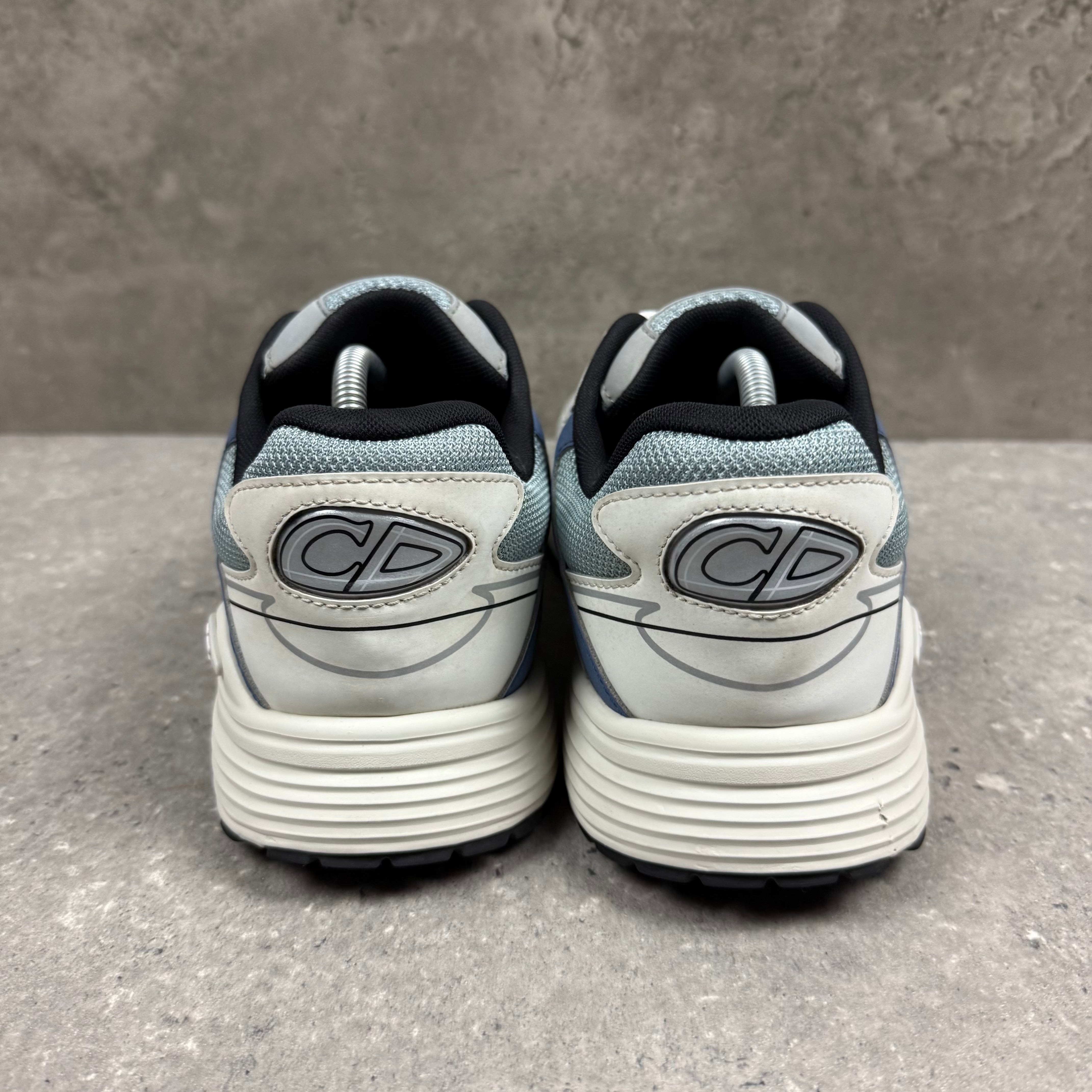 DIOR B30 LIGHT BLUE - (EU46 / UK12)