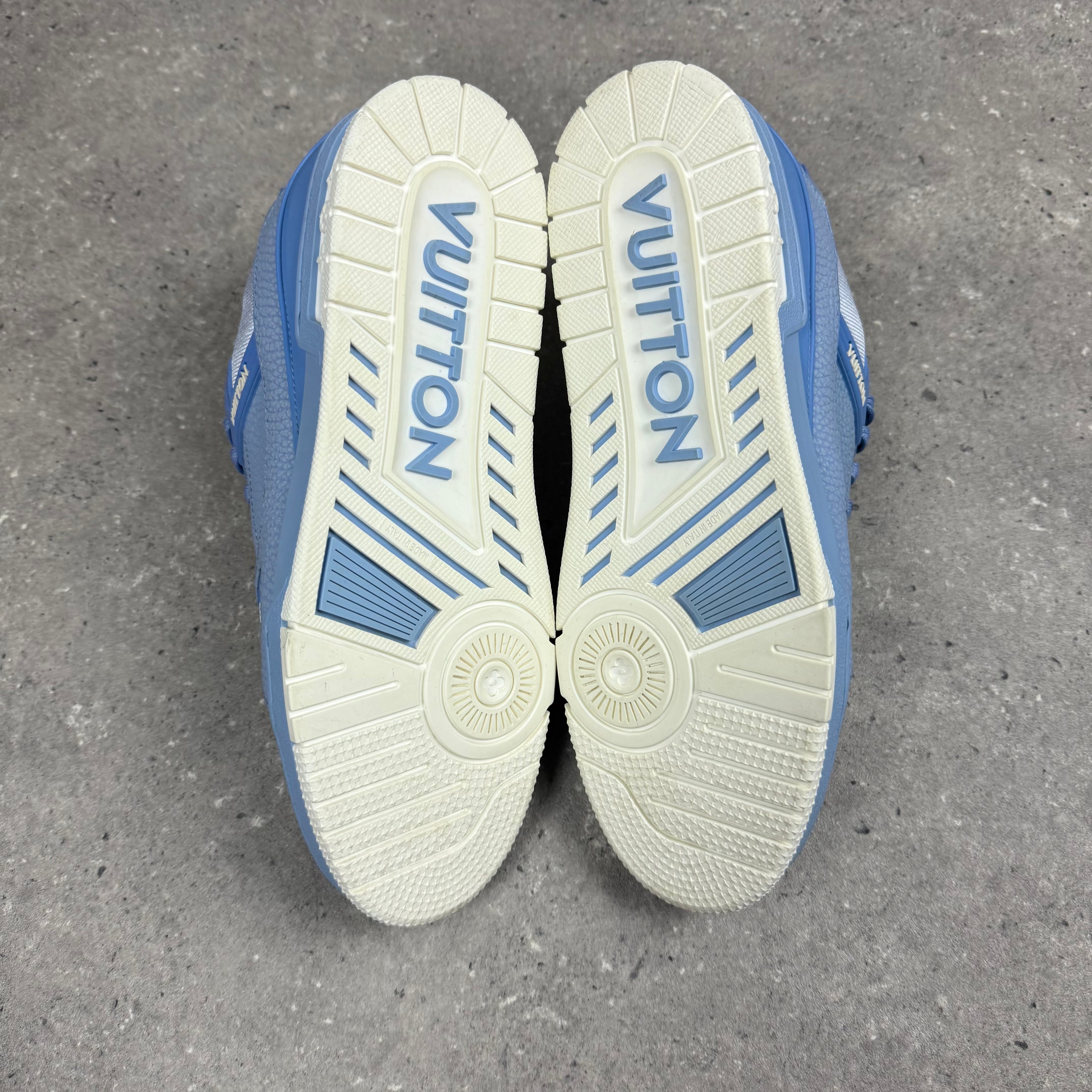 LOUIS VUITTON SNEAKERS BLUE - EU42 ( FITS UK 9 )