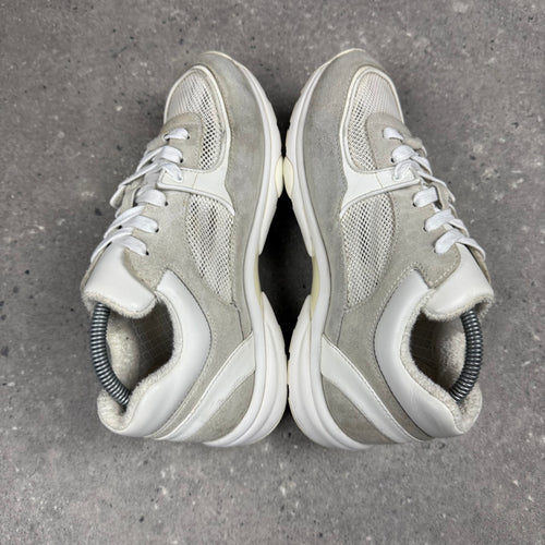 CHANEL RUNNERS WHITE -  (EU40 / UK6)