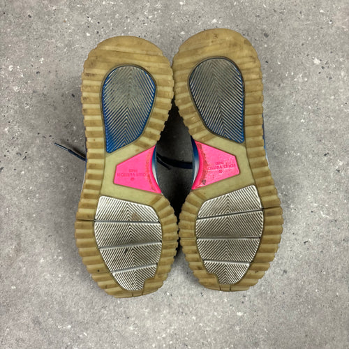 LOUIS VUITTON VNR BLUE - EU41.5 (FITS UK 8.5)