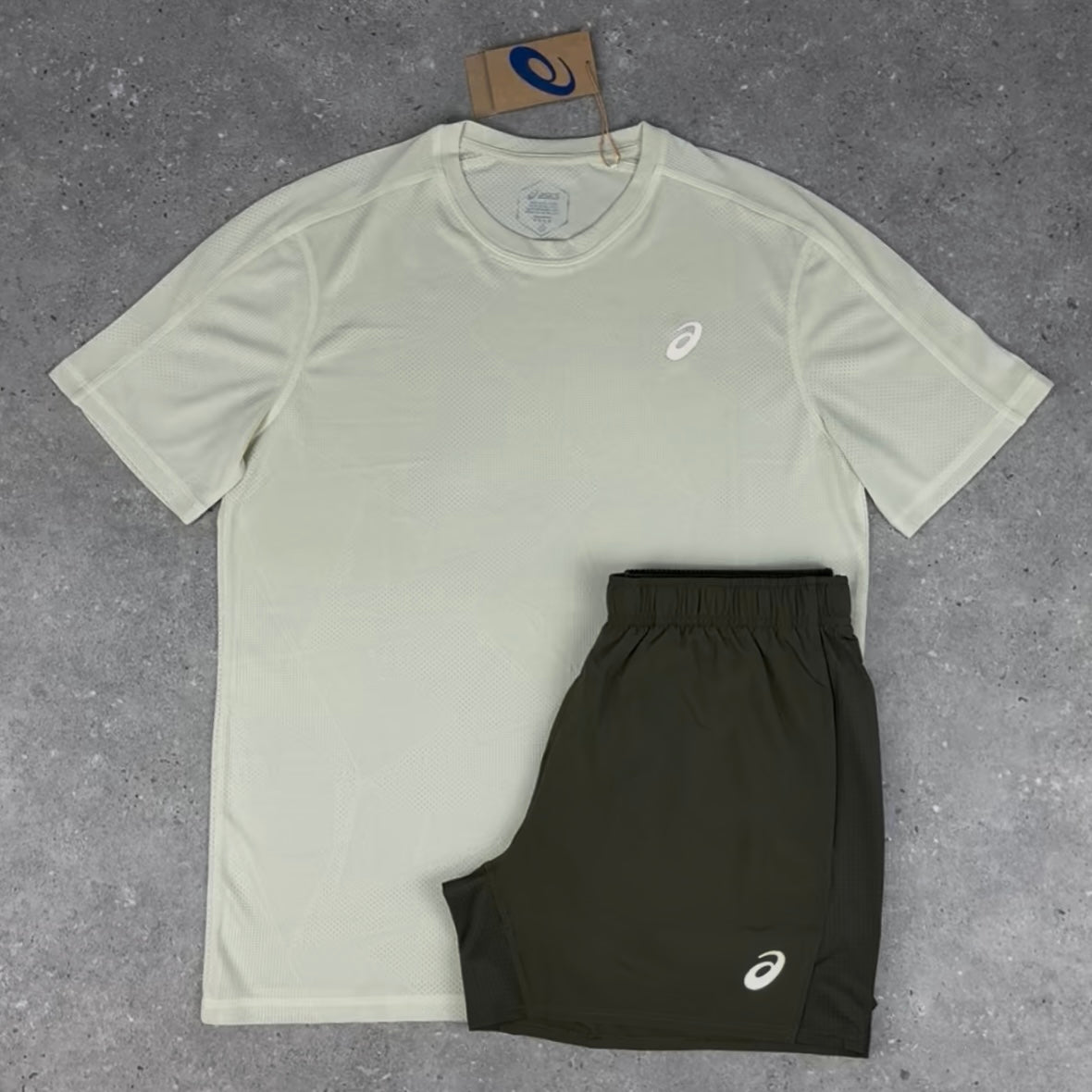 ASICS JACQUARD T-SHIRT & SHORT SET - MINERAL BEIGE / BROWN