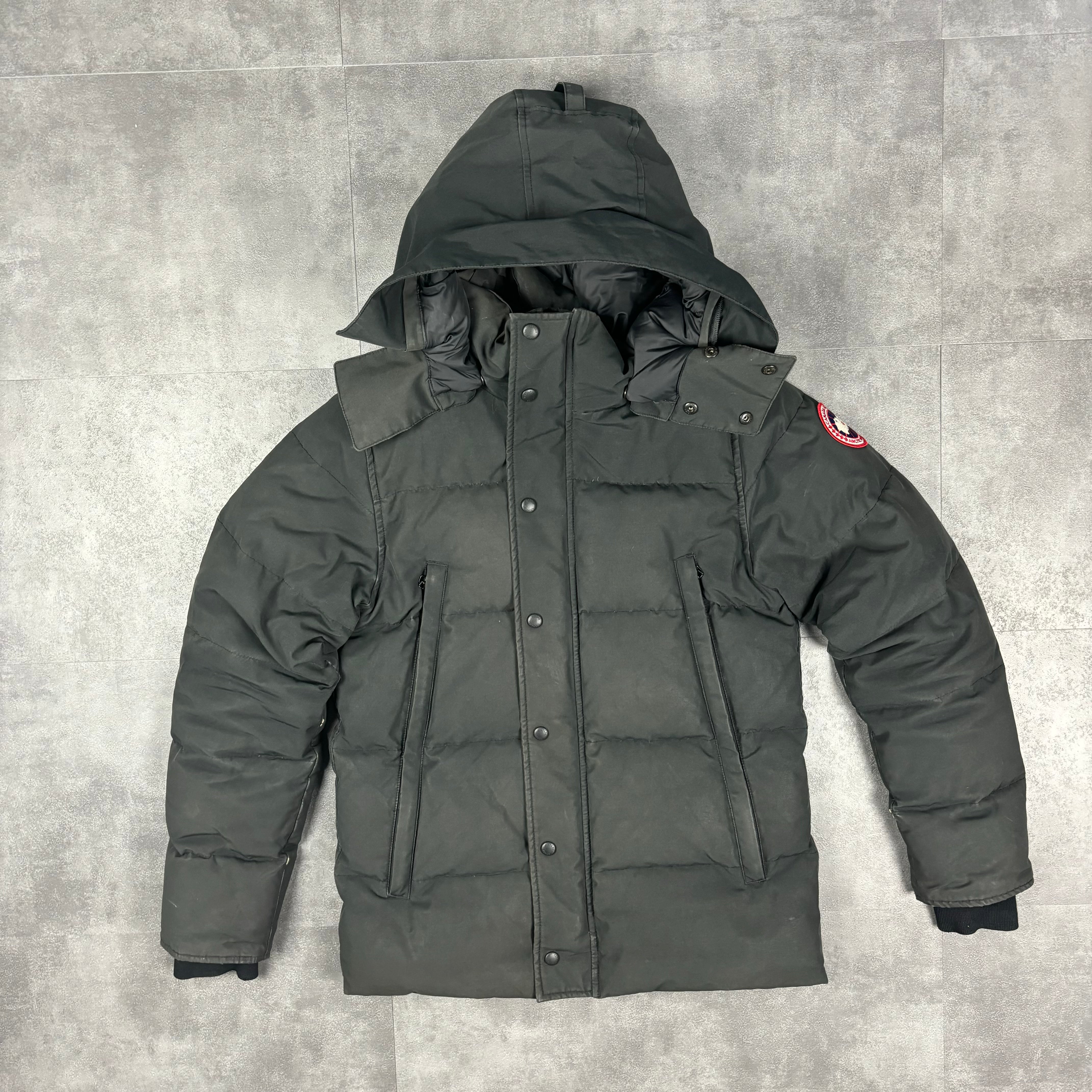 CANADA GOOSE WYNDHAM SMALL Unlock Luxury UK