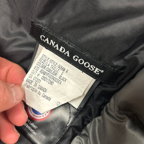CANADA GOOSE LIGHTWEIGHT JACKET - (S)