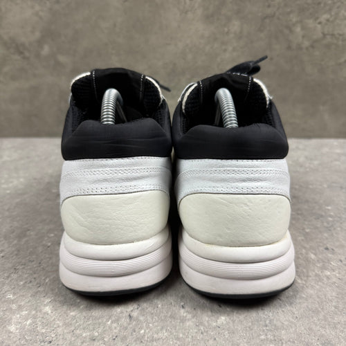 CHANEL RUNNERS CREAM/BLACK -  (EU 41 / UK 7)
